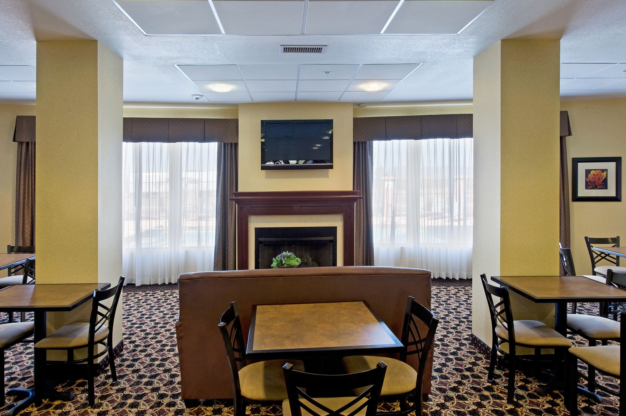 Holiday Inn Express & Suites Willcox