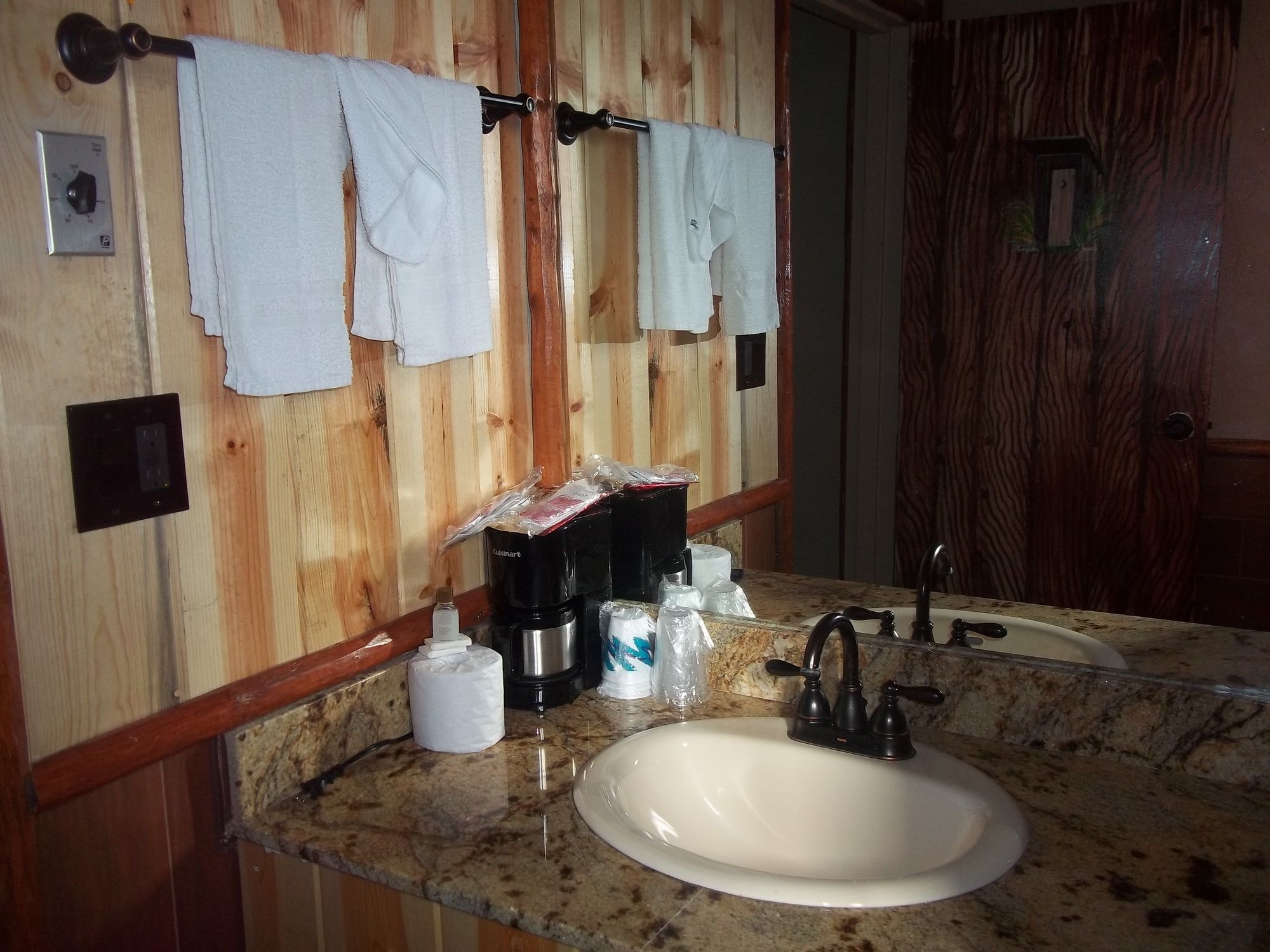 Grand Canyon Inn & Motel
