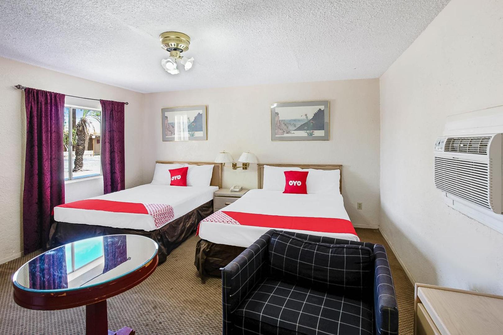 Arizona Inn & Suites by OYO Rooms