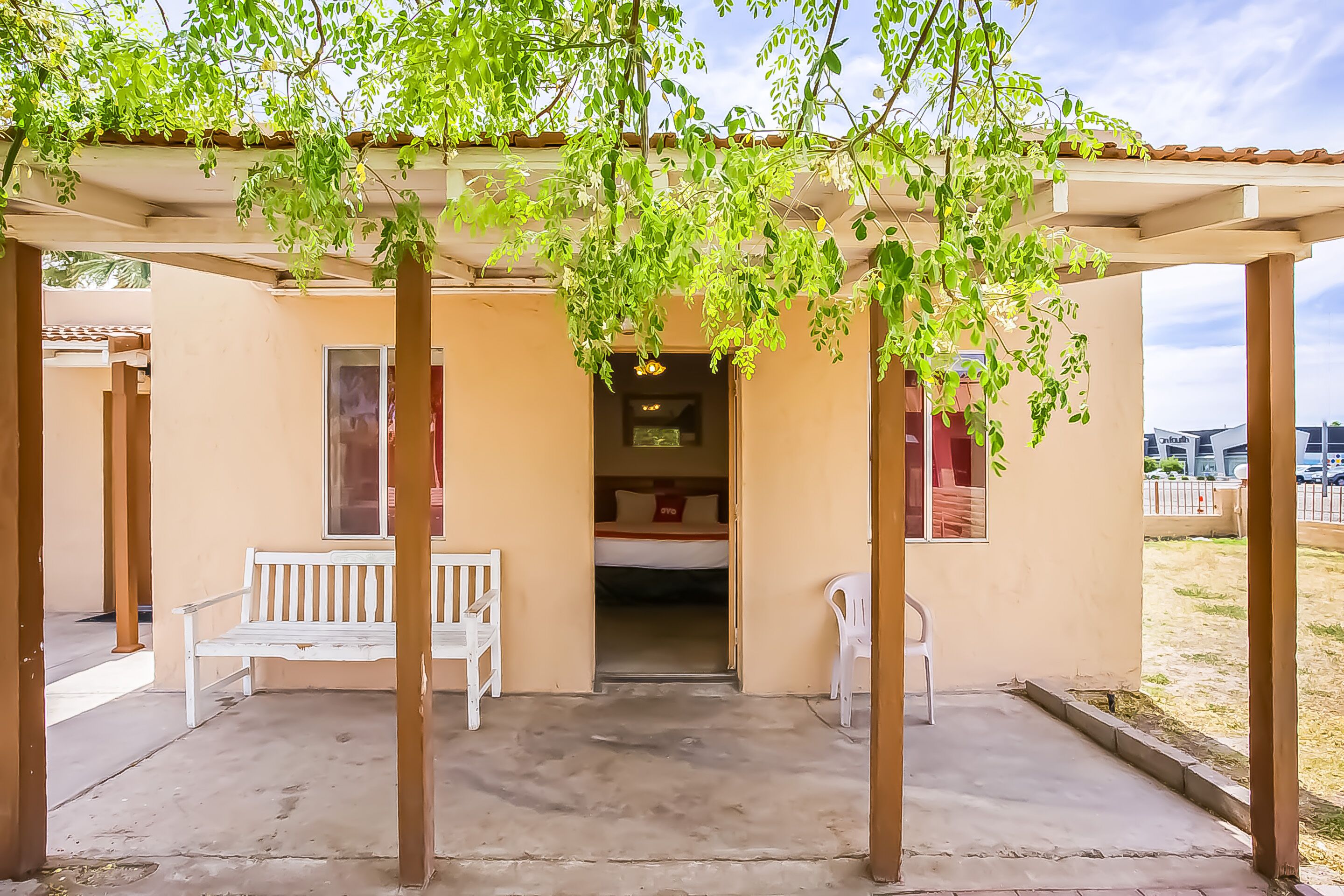 Arizona Inn & Suites by OYO Rooms