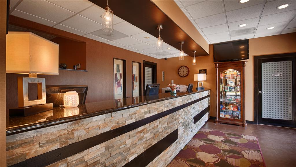 Best Western InnSuites Yuma Mall Hotel & Suites