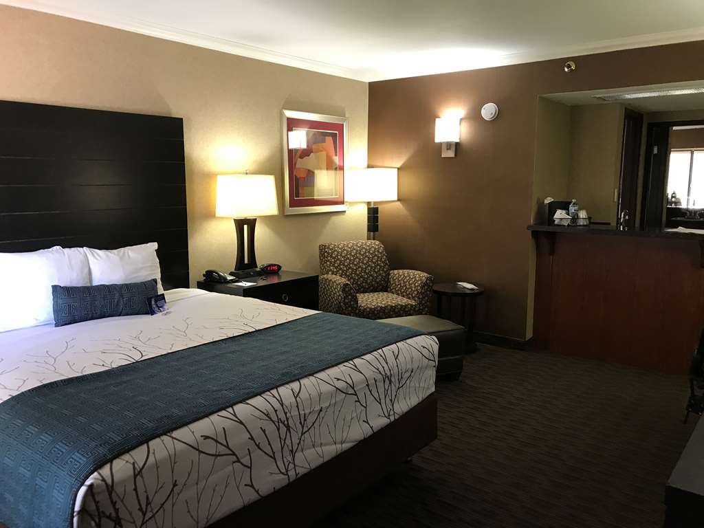 Best Western InnSuites Yuma Mall Hotel & Suites