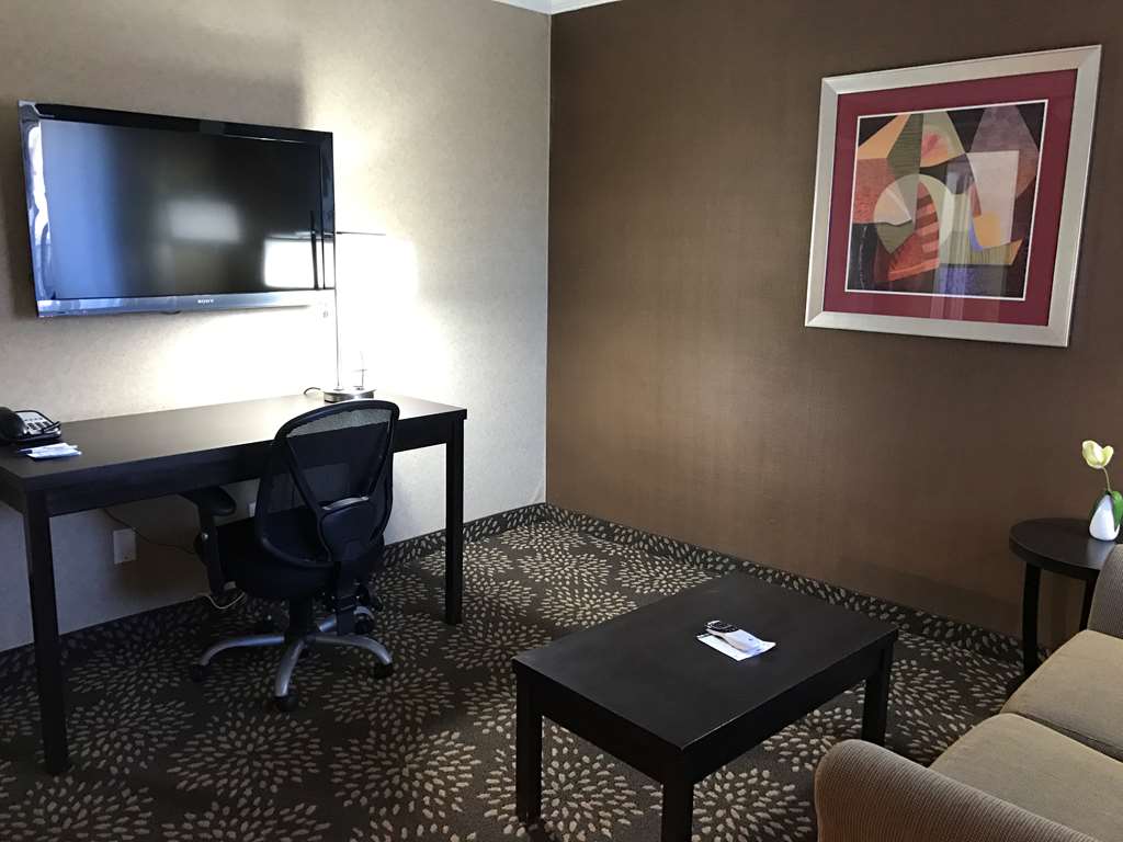 Best Western InnSuites Yuma Mall Hotel & Suites