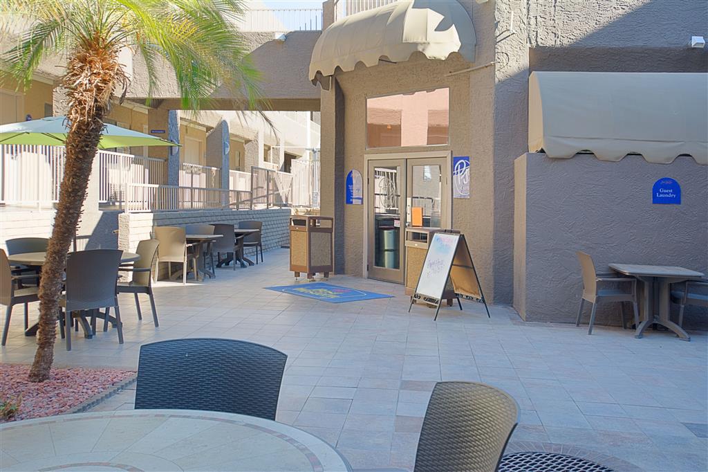 Best Western InnSuites Yuma Mall Hotel & Suites