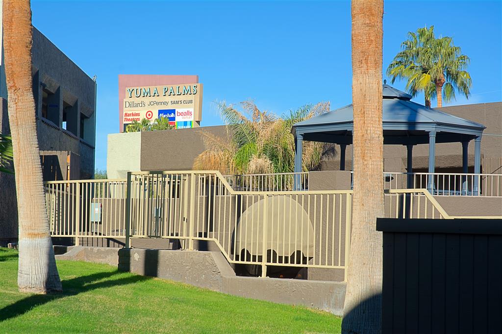 Best Western InnSuites Yuma Mall Hotel & Suites