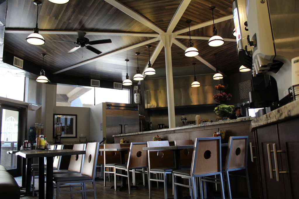 Best Western InnSuites Yuma Mall Hotel & Suites