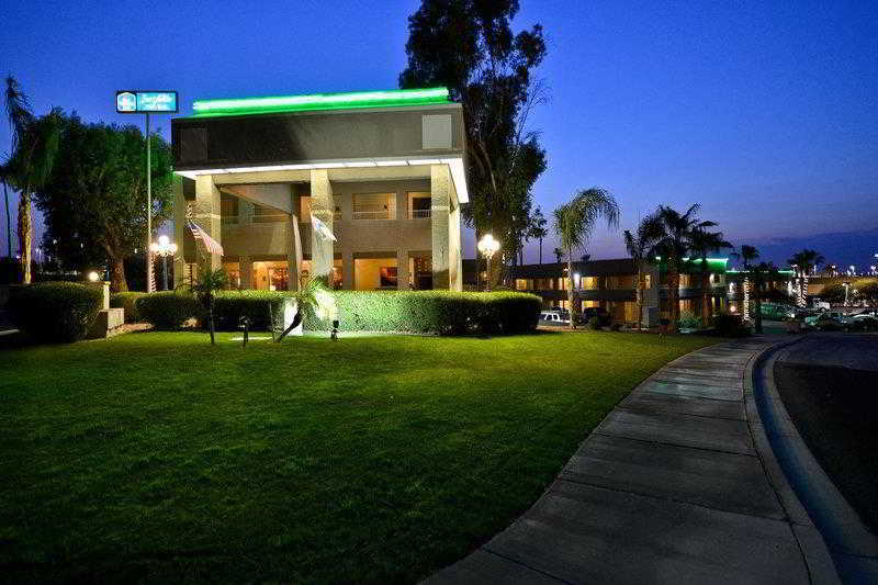 Best Western InnSuites Yuma Mall Hotel & Suites