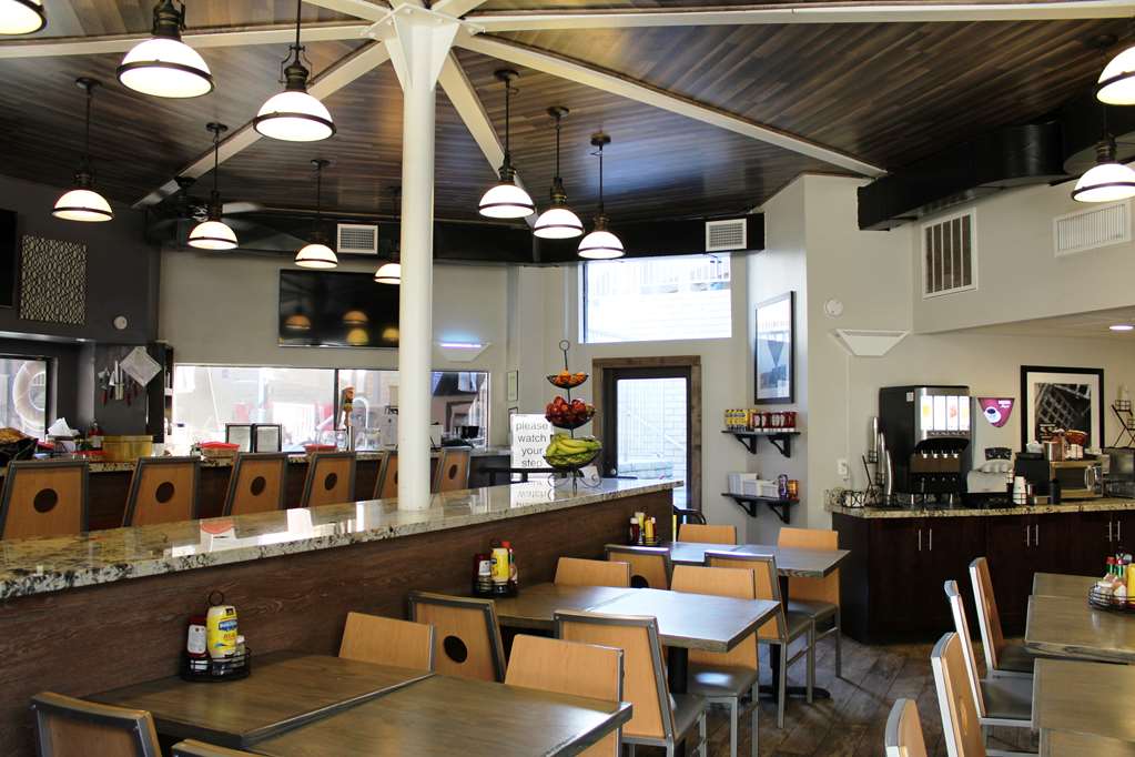 Best Western InnSuites Yuma Mall Hotel & Suites
