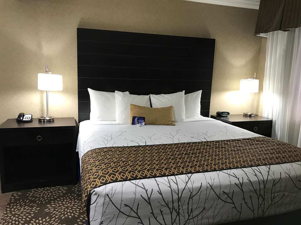 Best Western InnSuites Yuma Mall Hotel & Suites