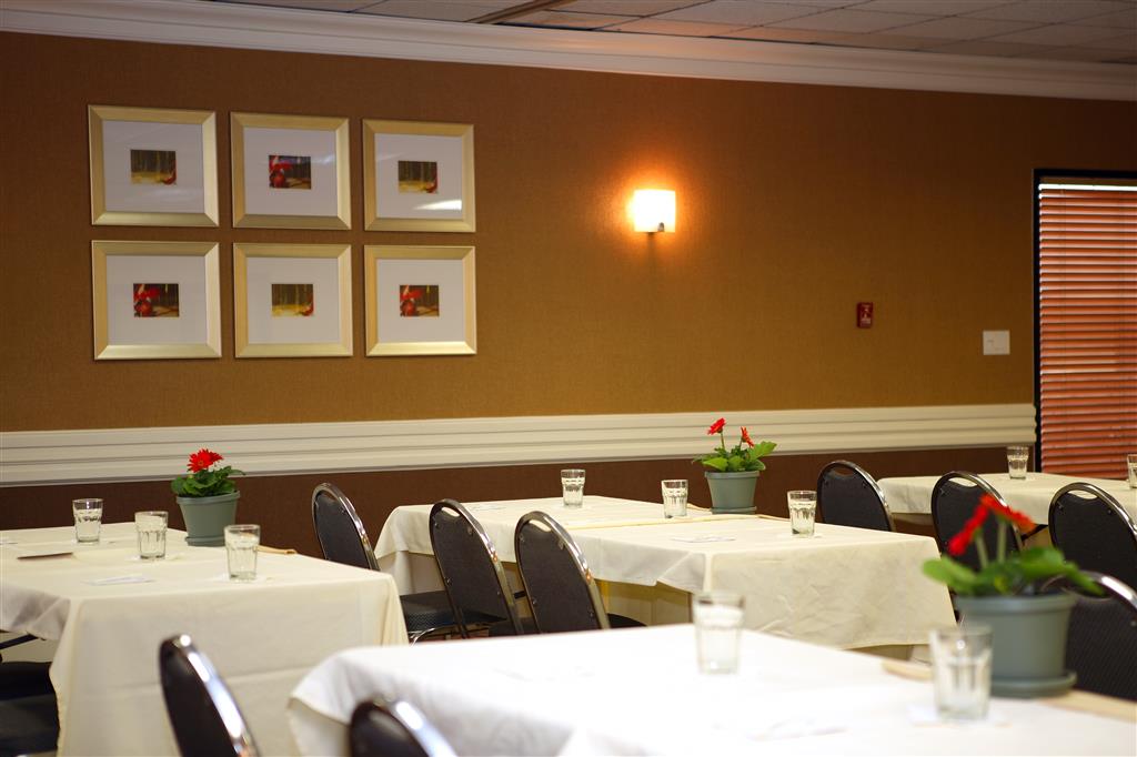 Best Western InnSuites Yuma Mall Hotel & Suites