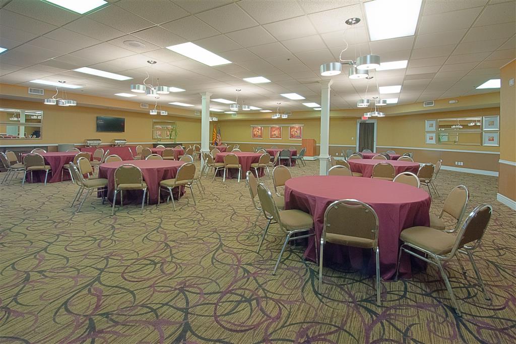Best Western InnSuites Yuma Mall Hotel & Suites