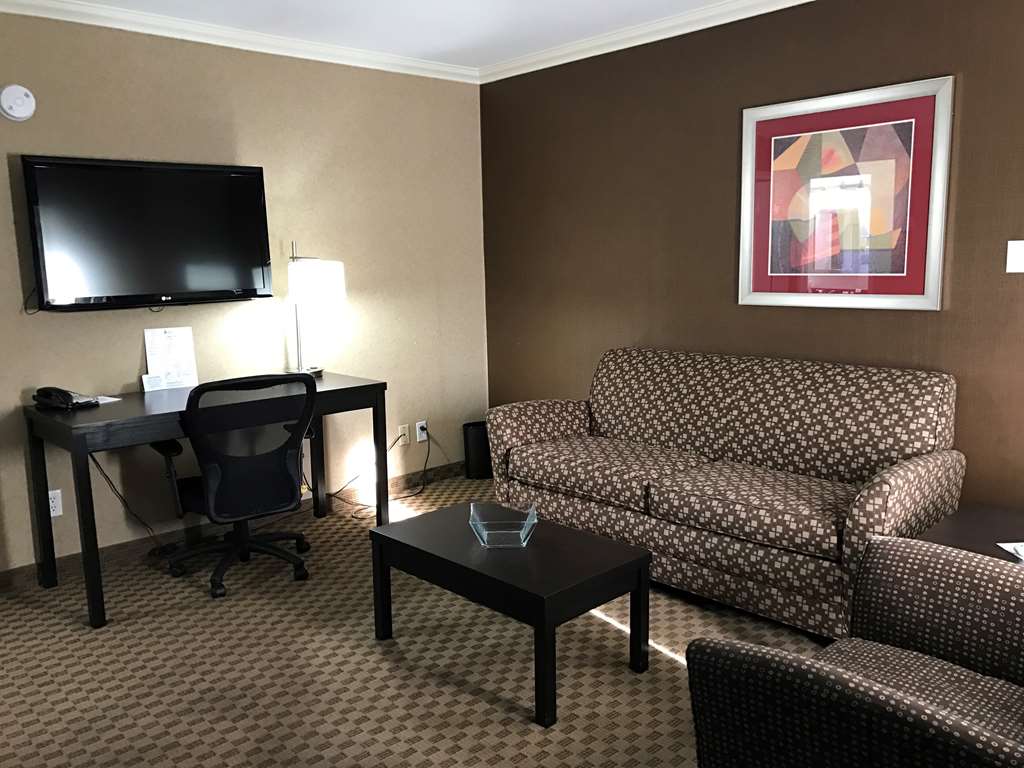 Best Western InnSuites Yuma Mall Hotel & Suites