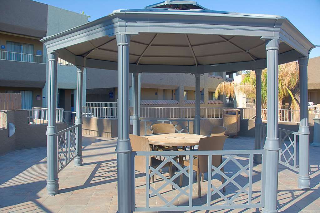 Best Western InnSuites Yuma Mall Hotel & Suites