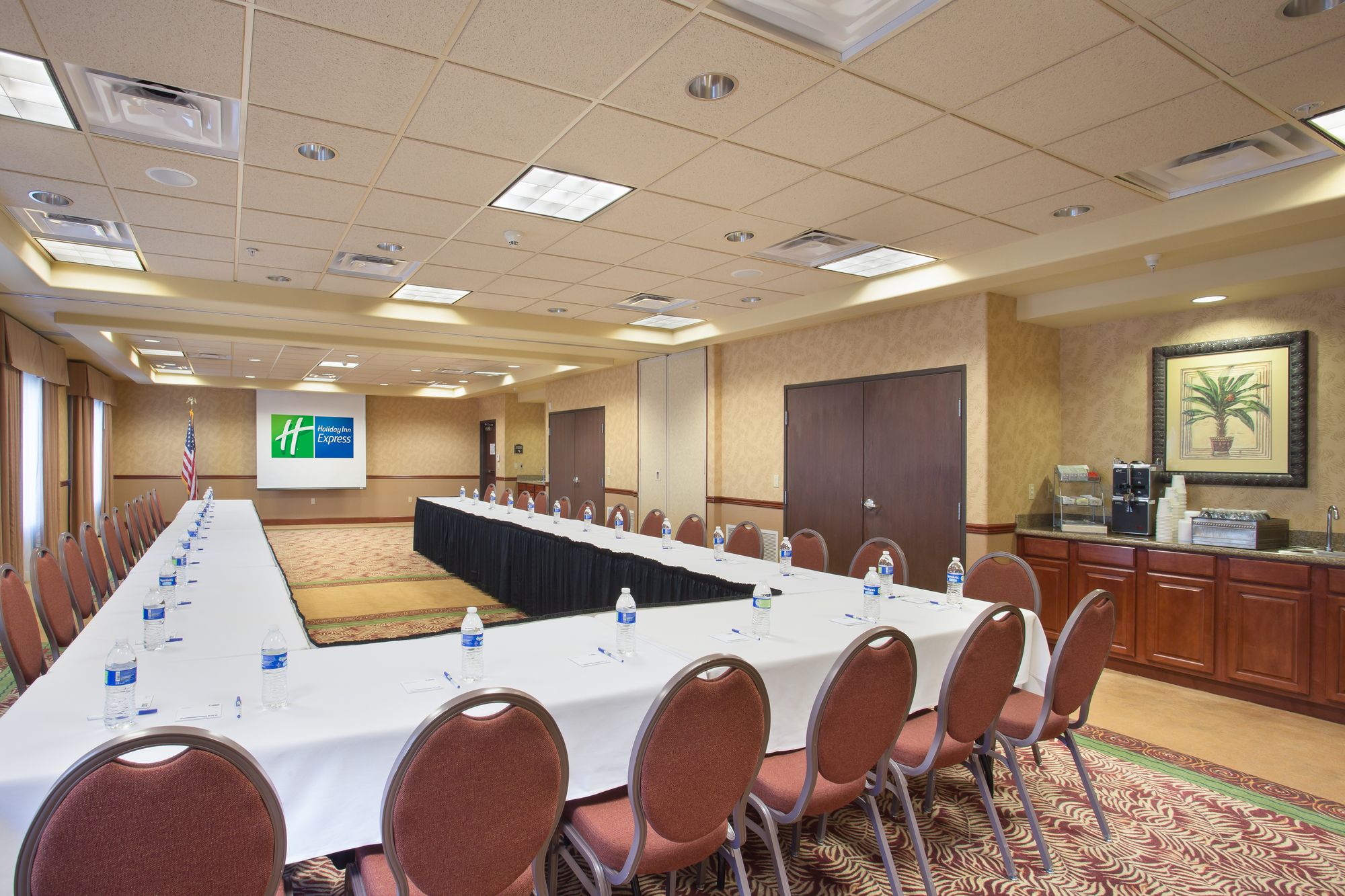 Holiday Inn Express & Suites Yuma