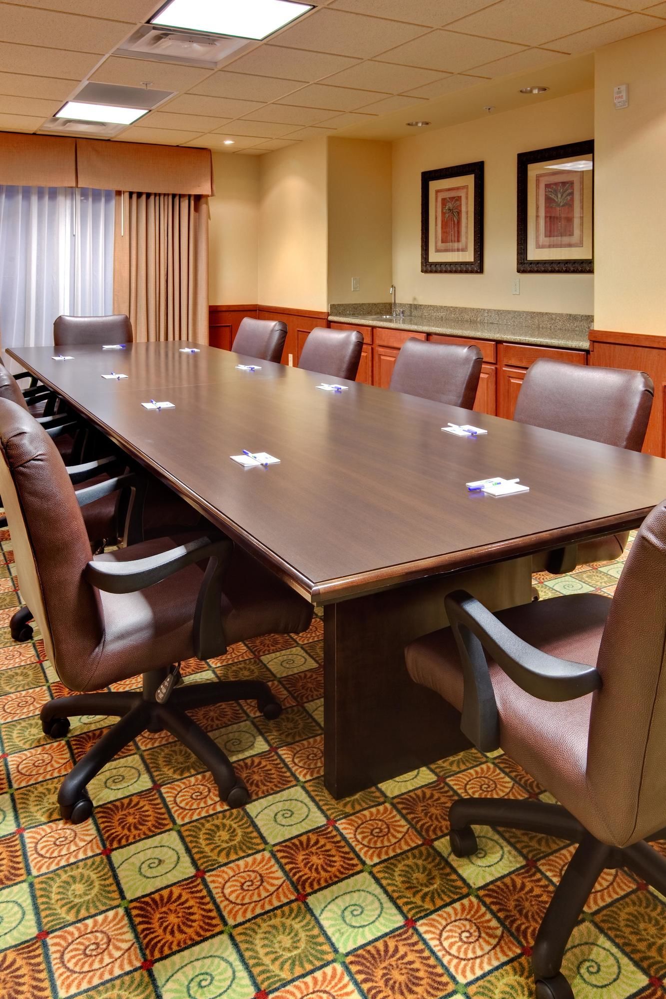 Holiday Inn Express & Suites Yuma
