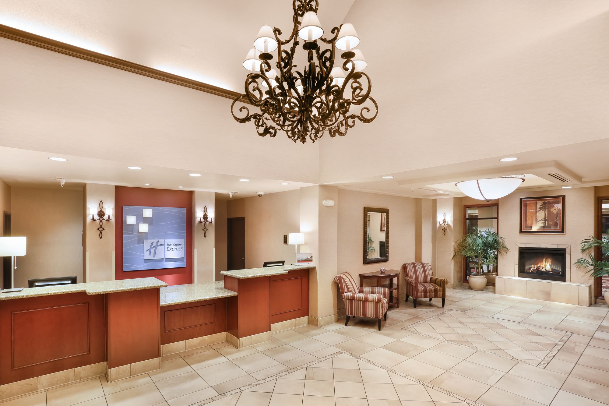 Holiday Inn Express & Suites Yuma