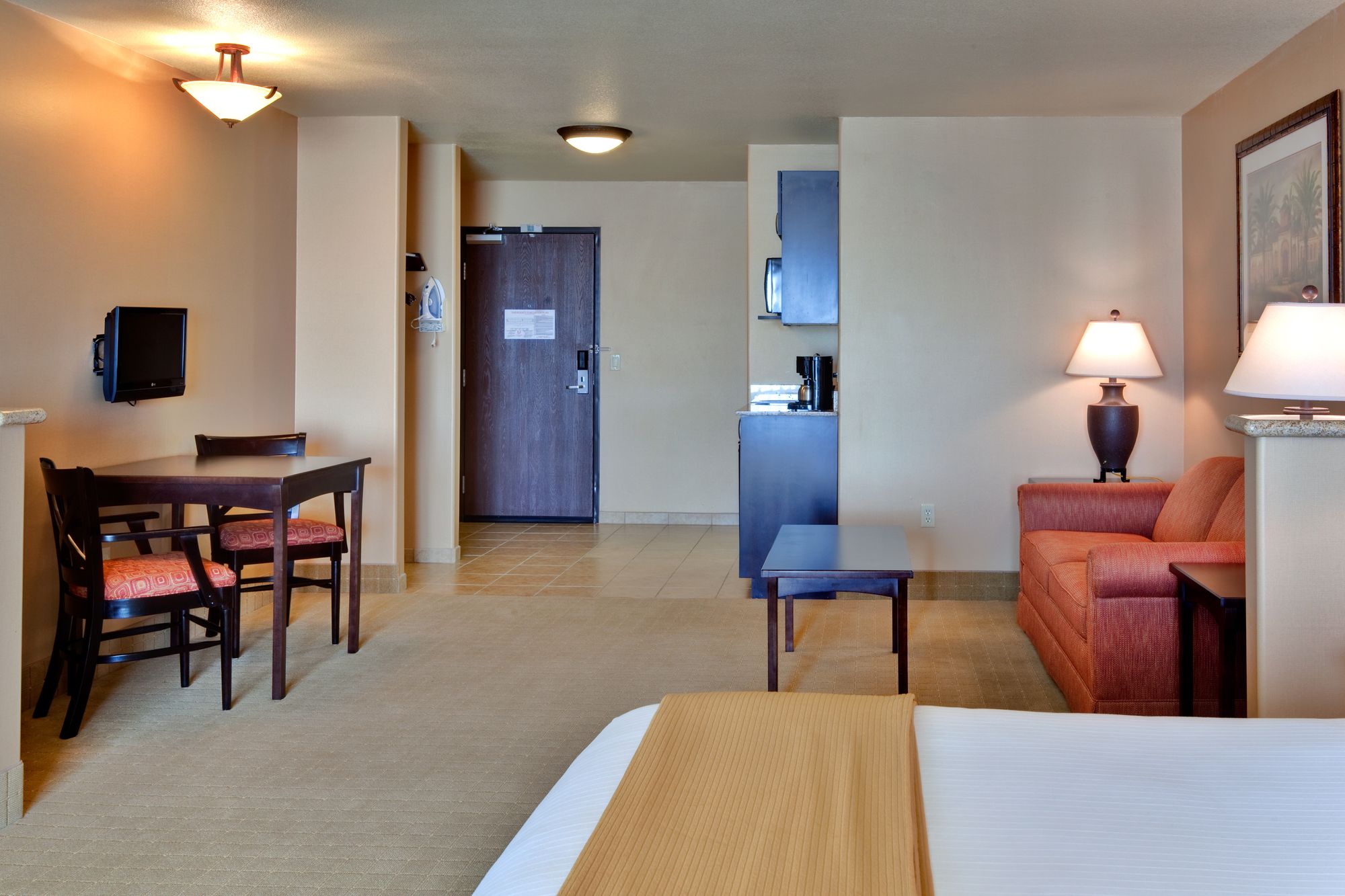 Holiday Inn Express & Suites Yuma