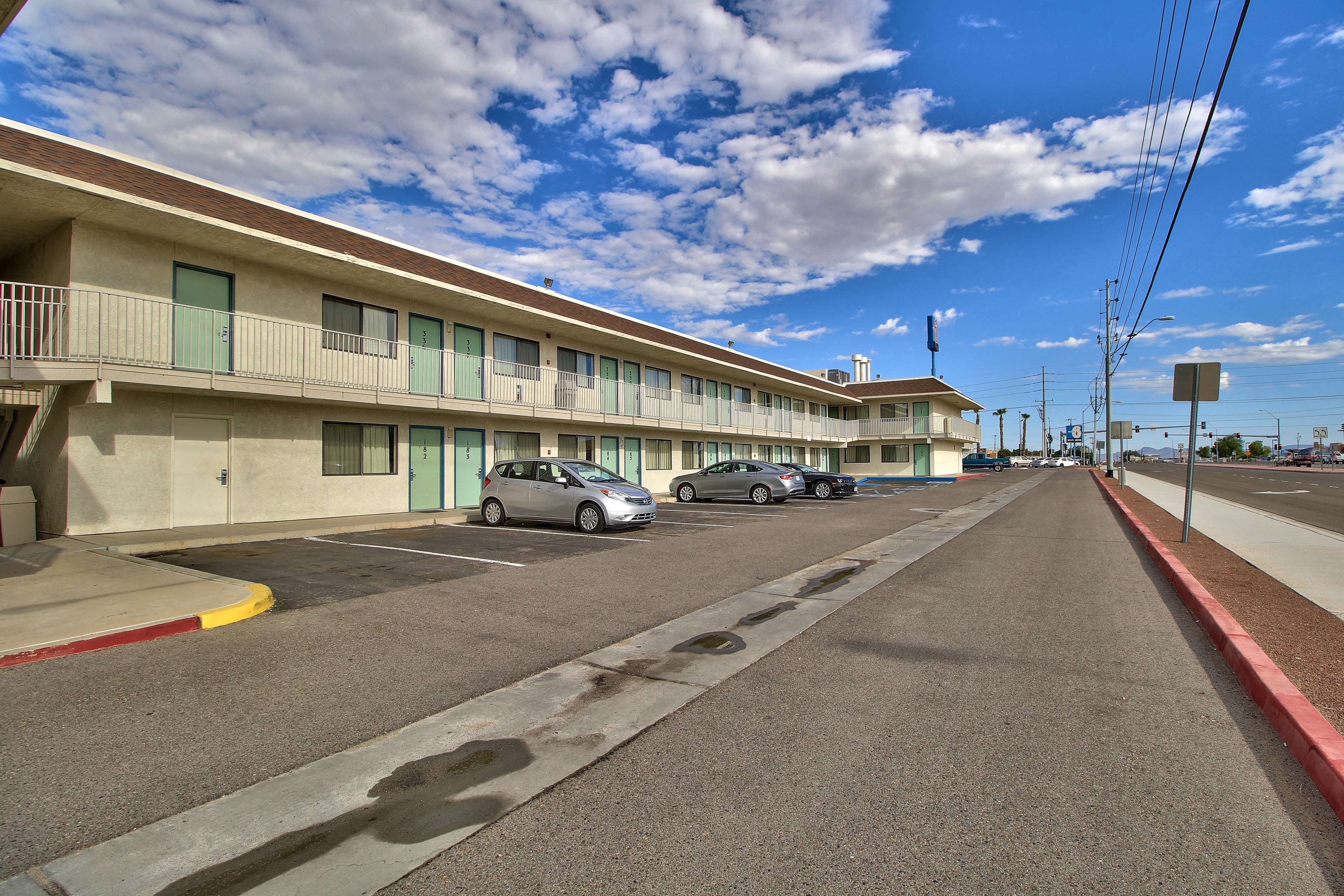 Budgetel Inn & Suites Yuma