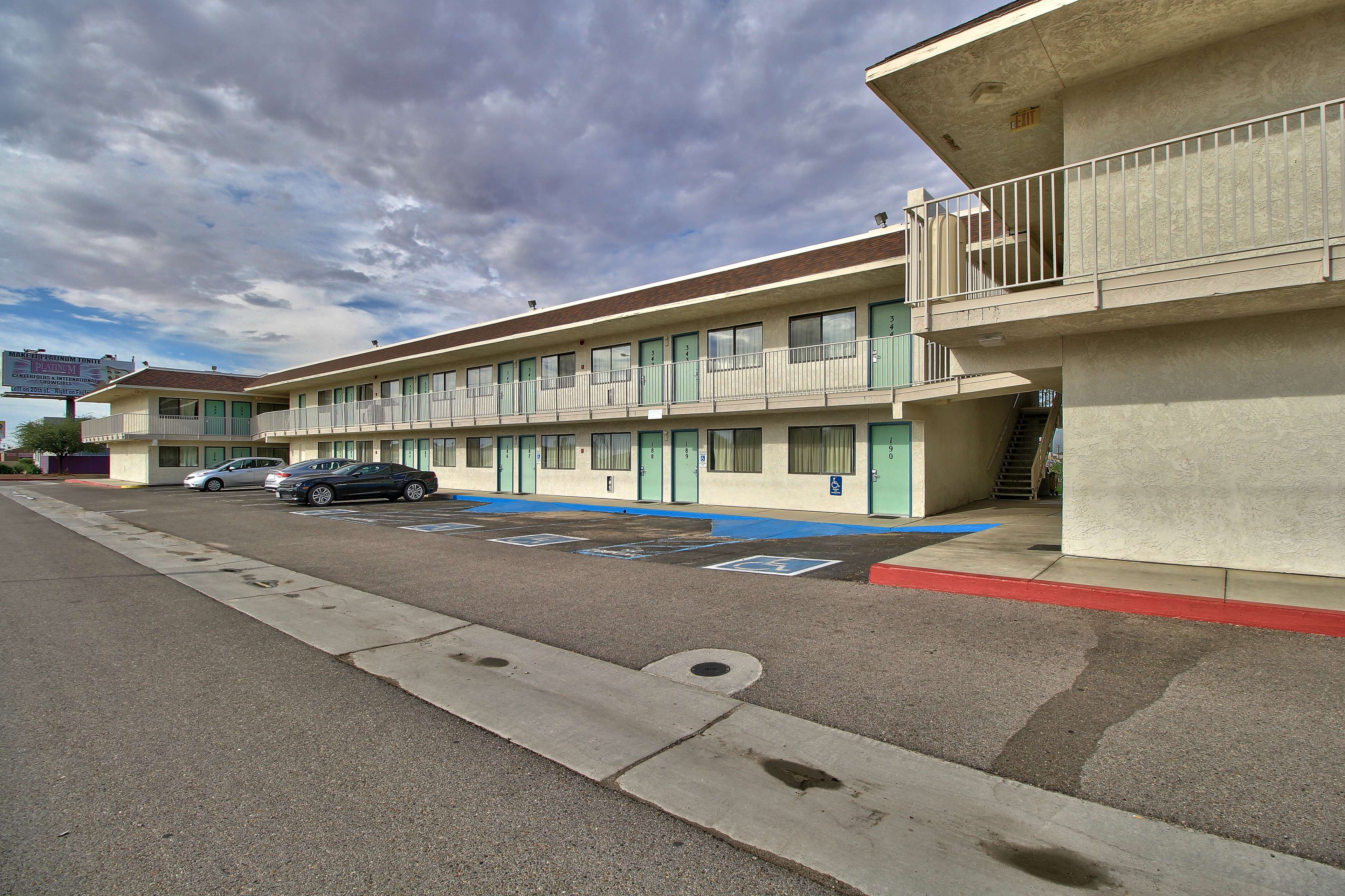 Budgetel Inn & Suites Yuma