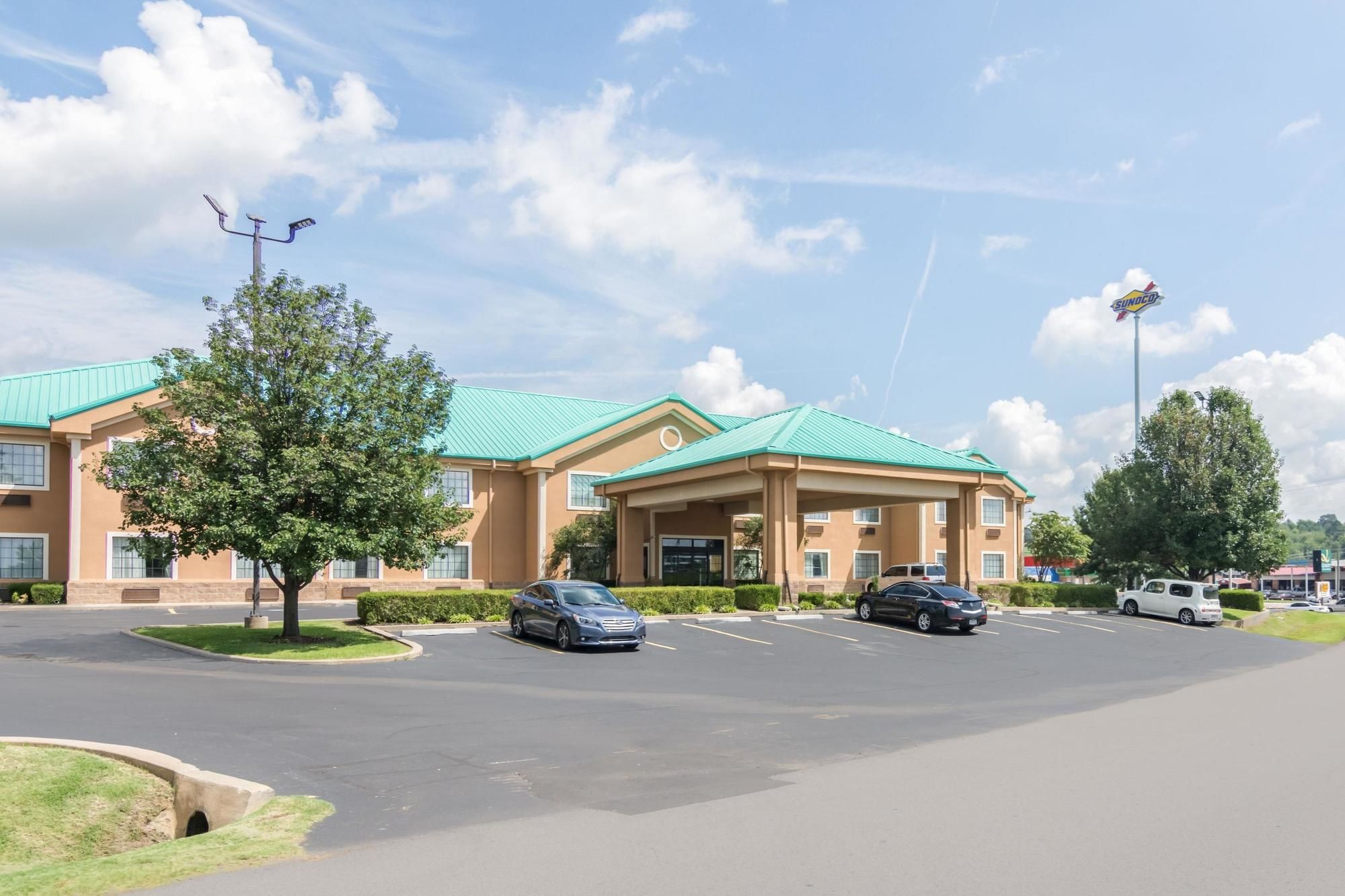 Quality Inn & Suites