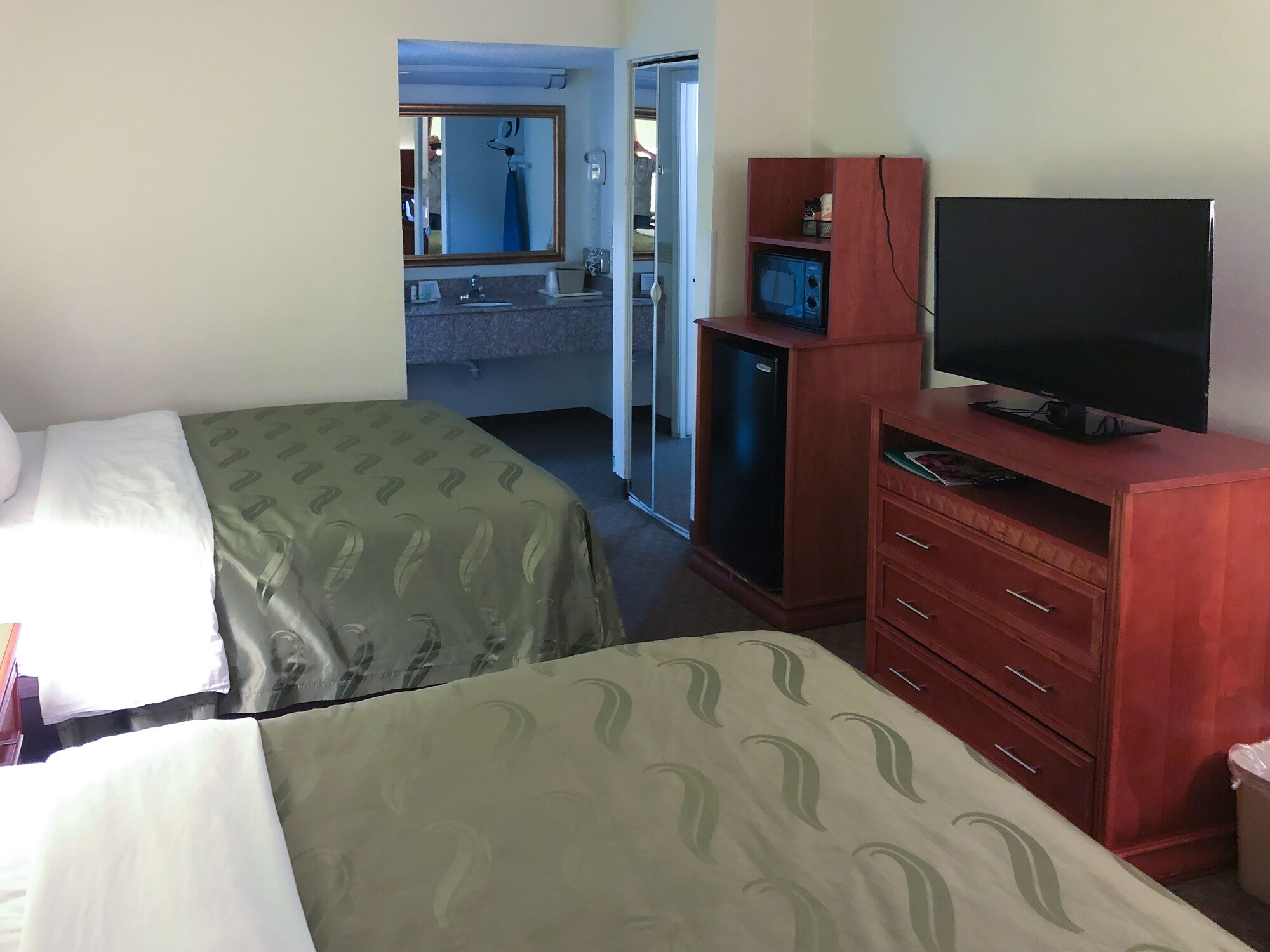 Quality Inn & Suites