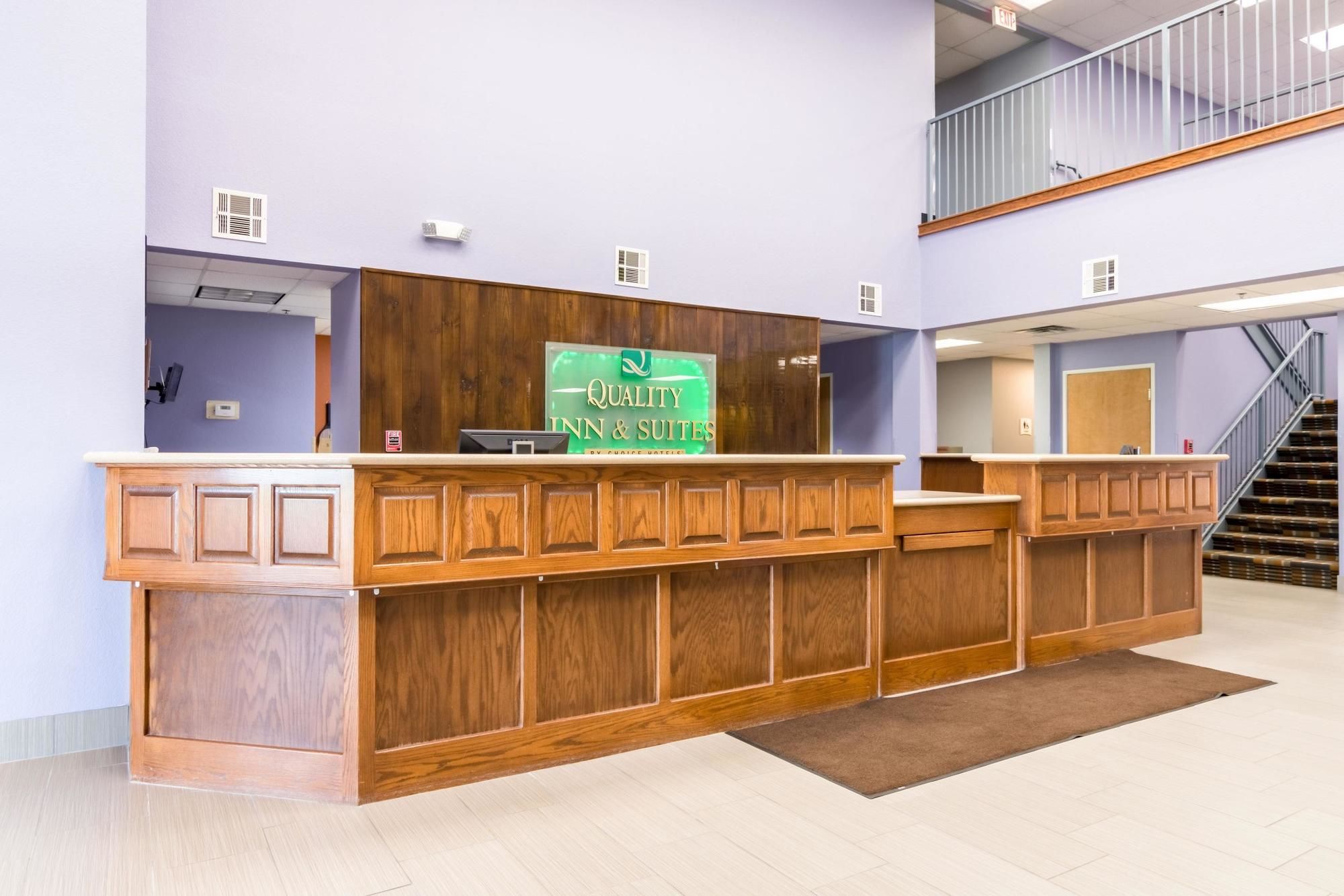 Quality Inn & Suites