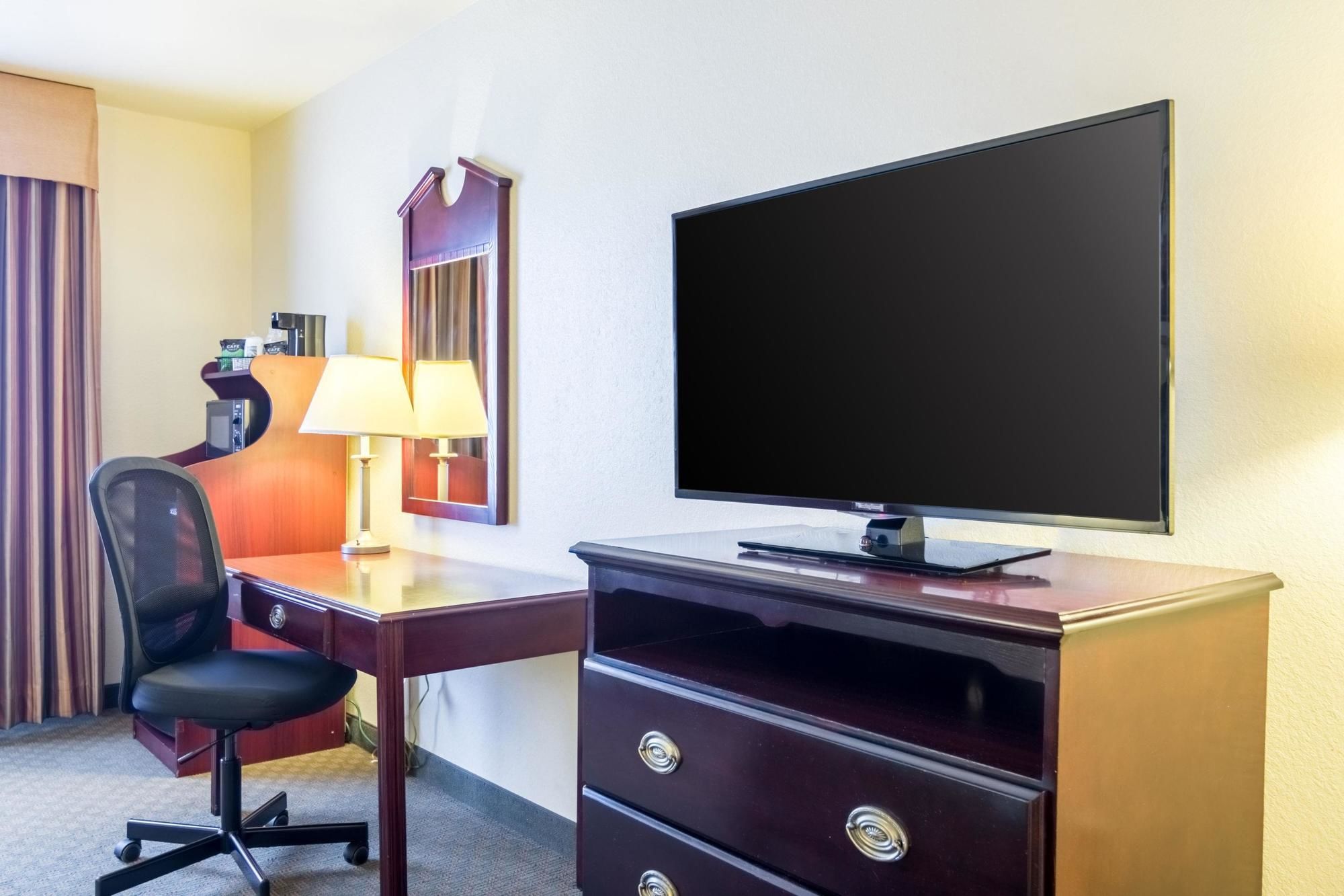 Quality Inn & Suites
