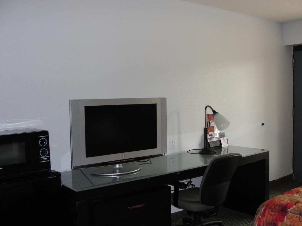 Eagle Suites Benton - I30