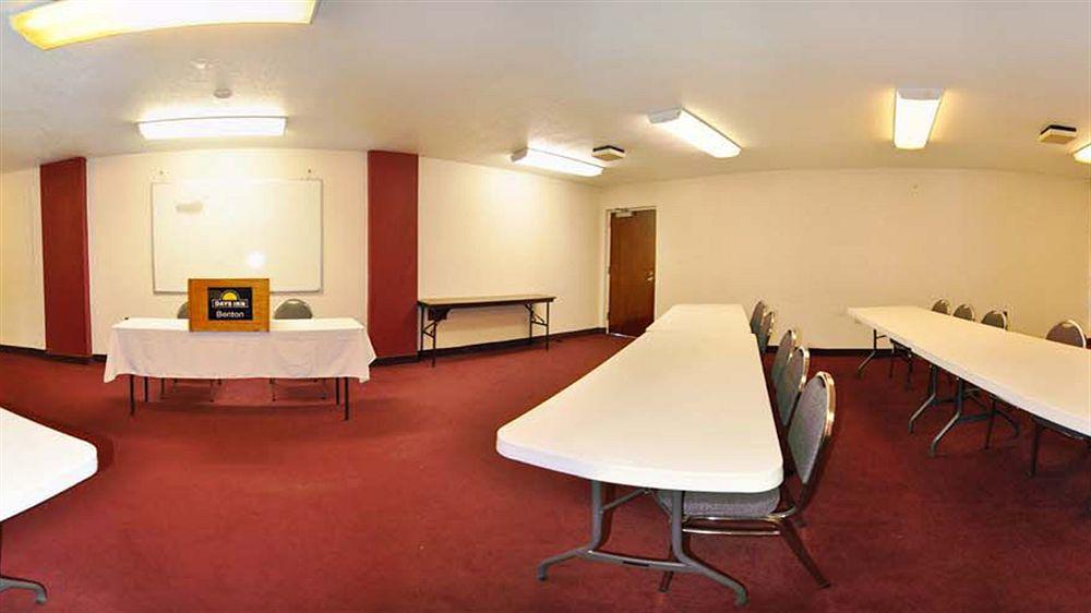Eagle Suites Benton - I30
