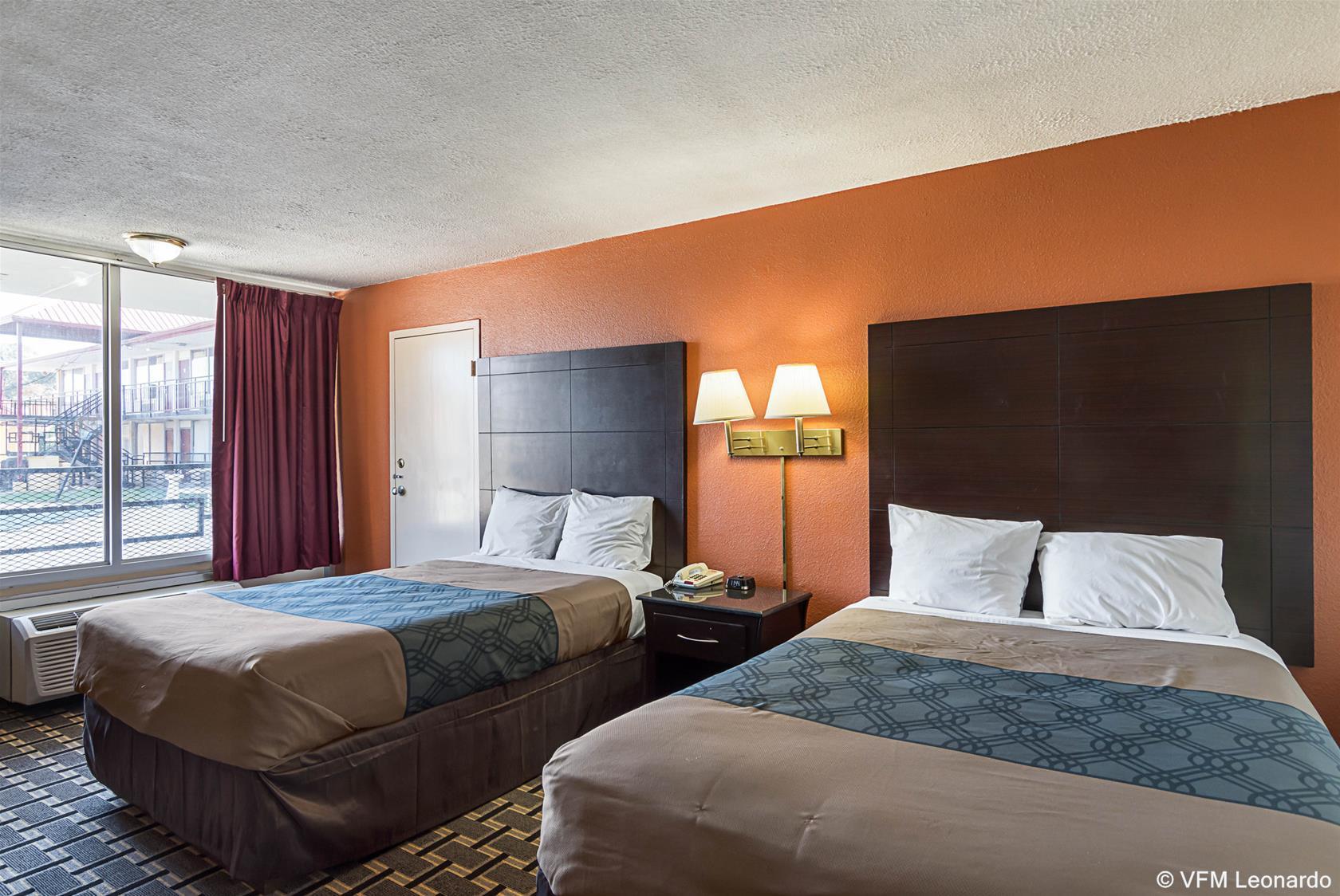 OYO Hotel Benton AR I-30