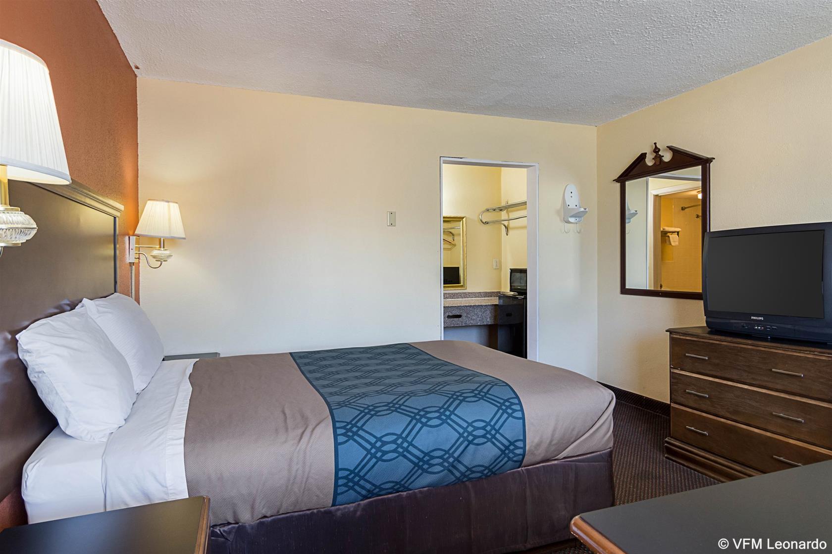 OYO Hotel Benton AR I-30