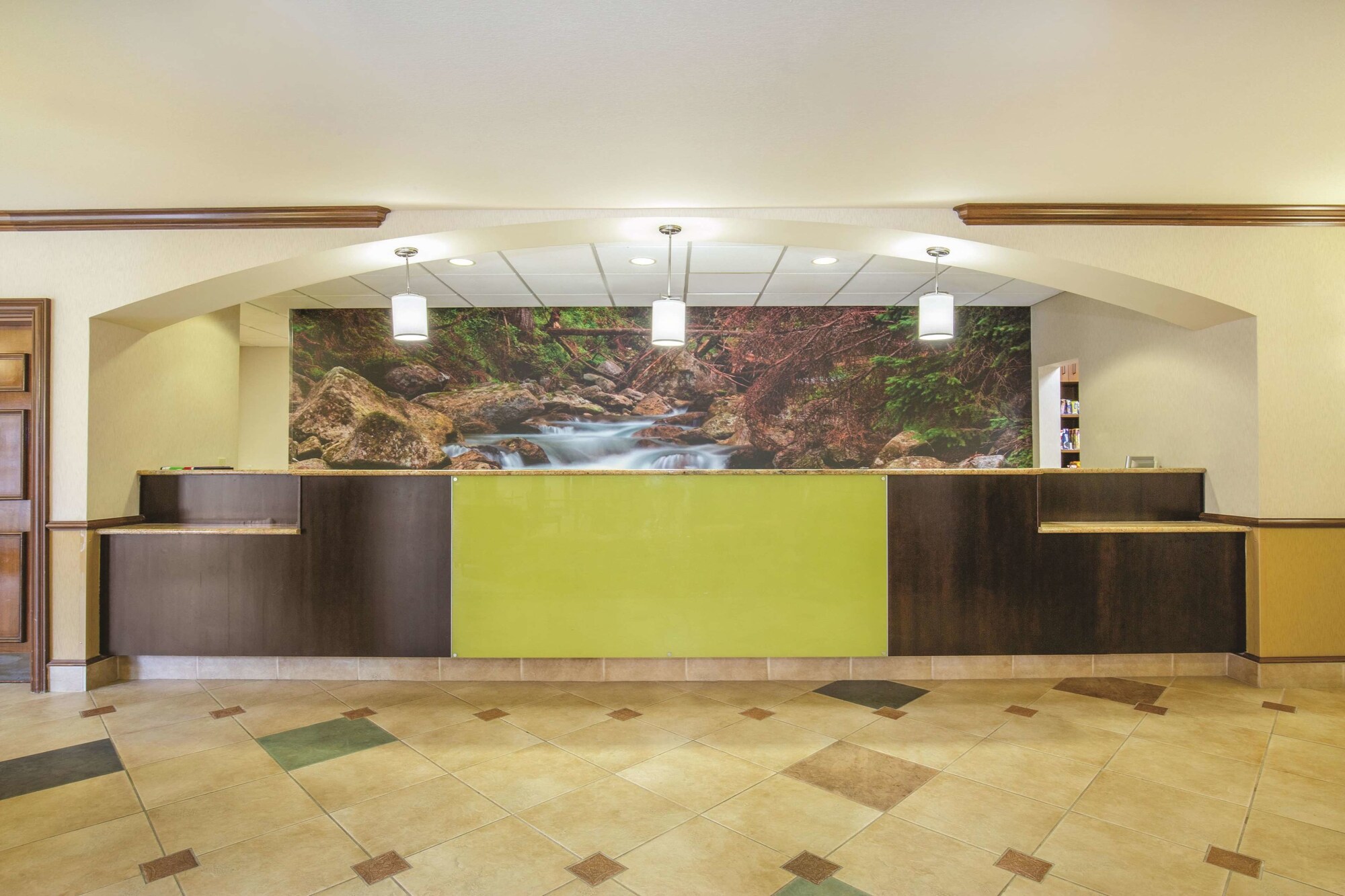 La Quinta Inn & Suites by Wyndham Bentonville