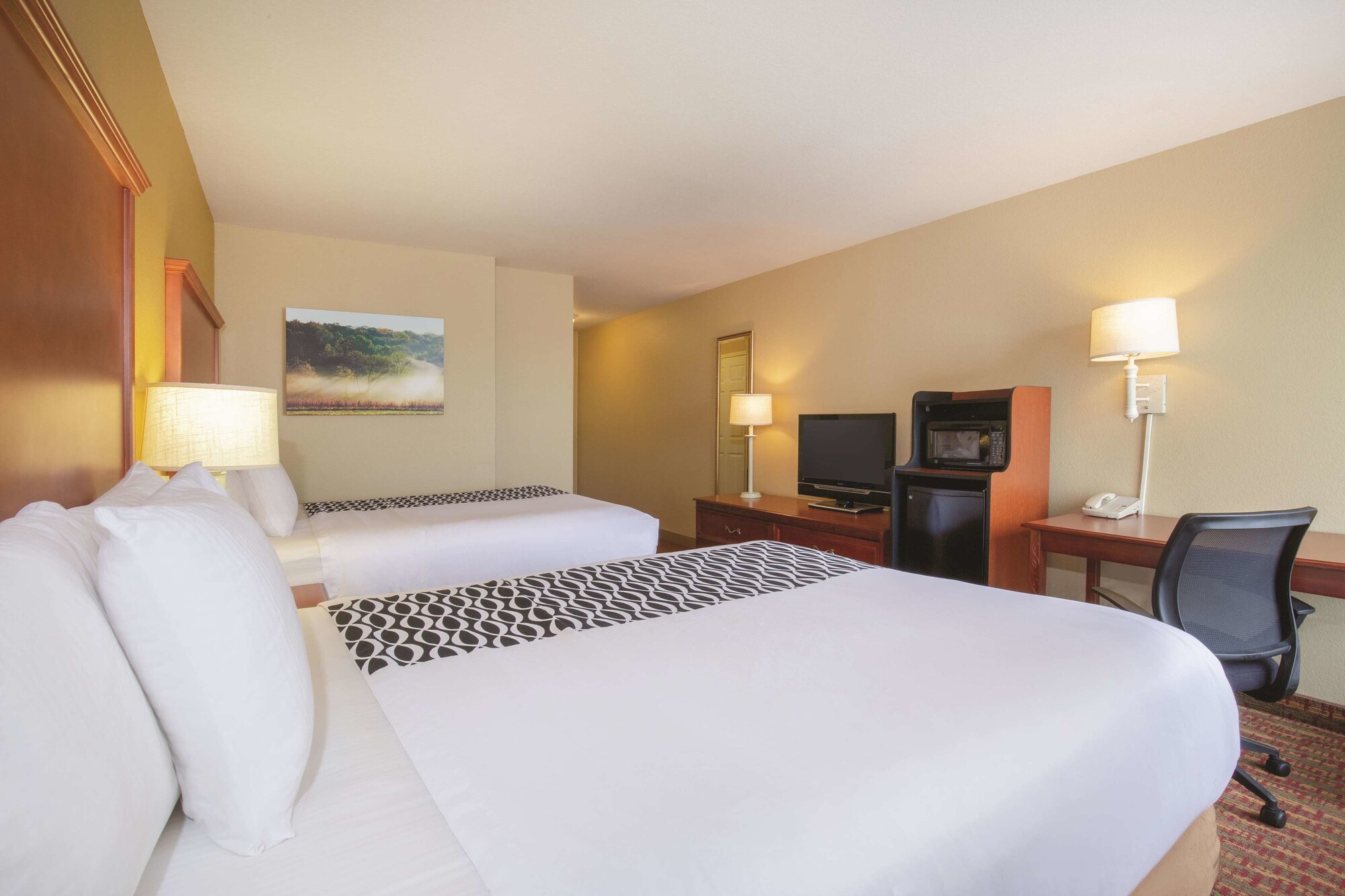La Quinta Inn & Suites by Wyndham Bentonville
