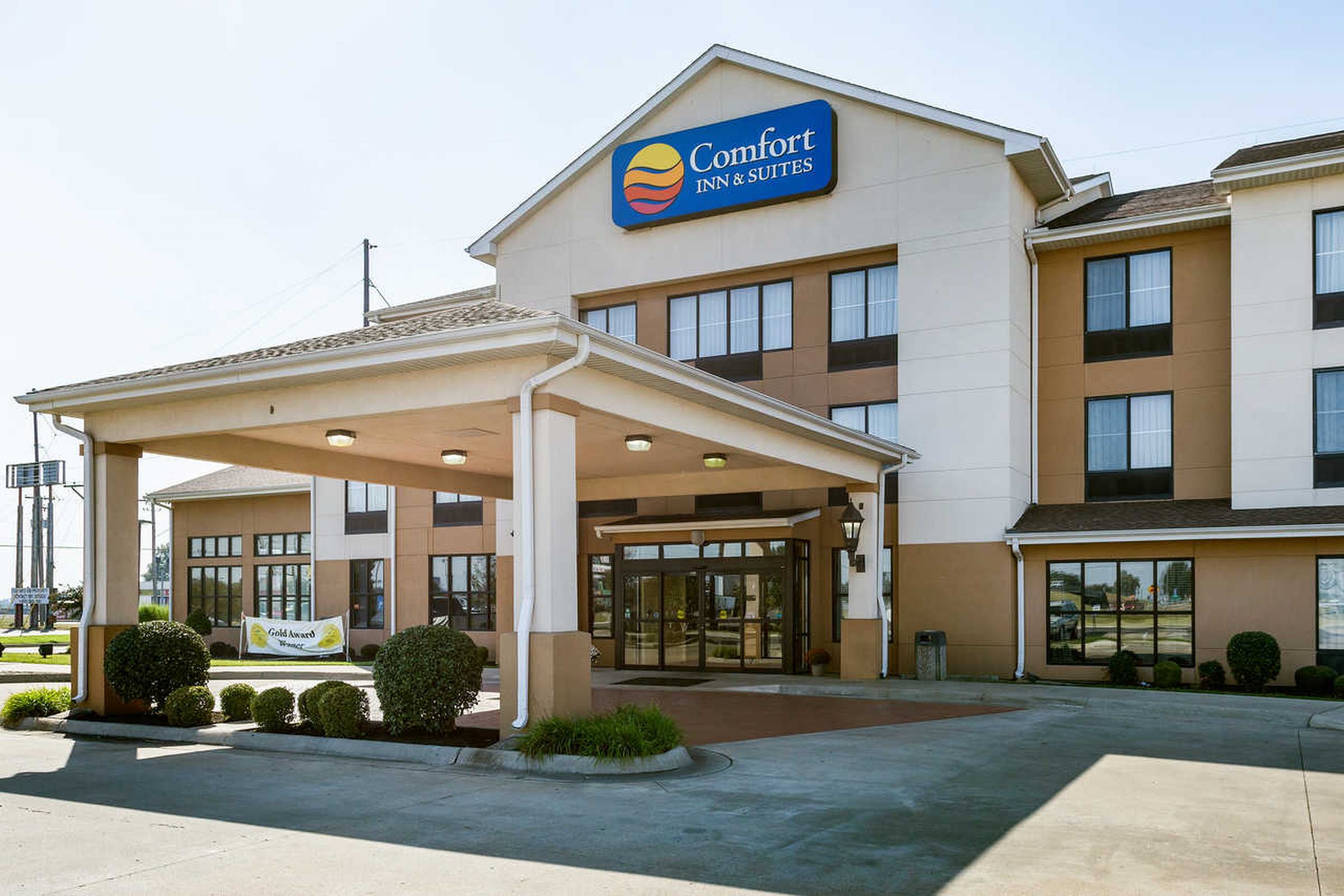 Comfort Inn & Suites