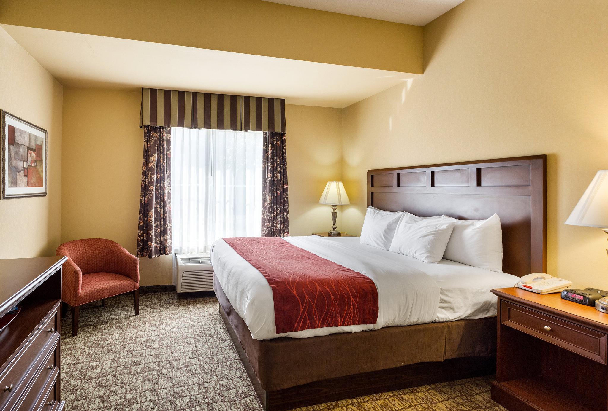 Comfort Inn & Suites
