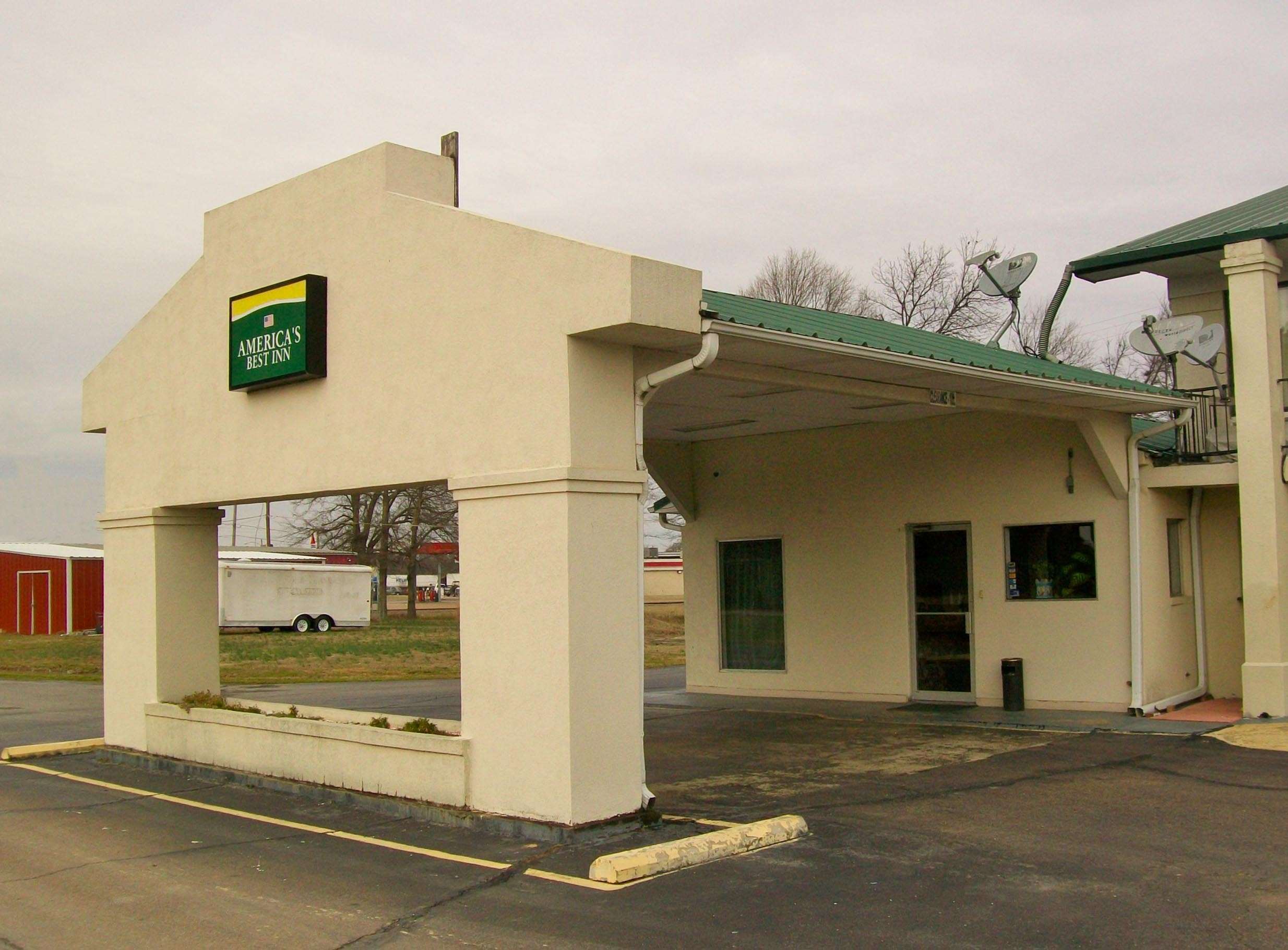 America's Best Inn - Brinkley