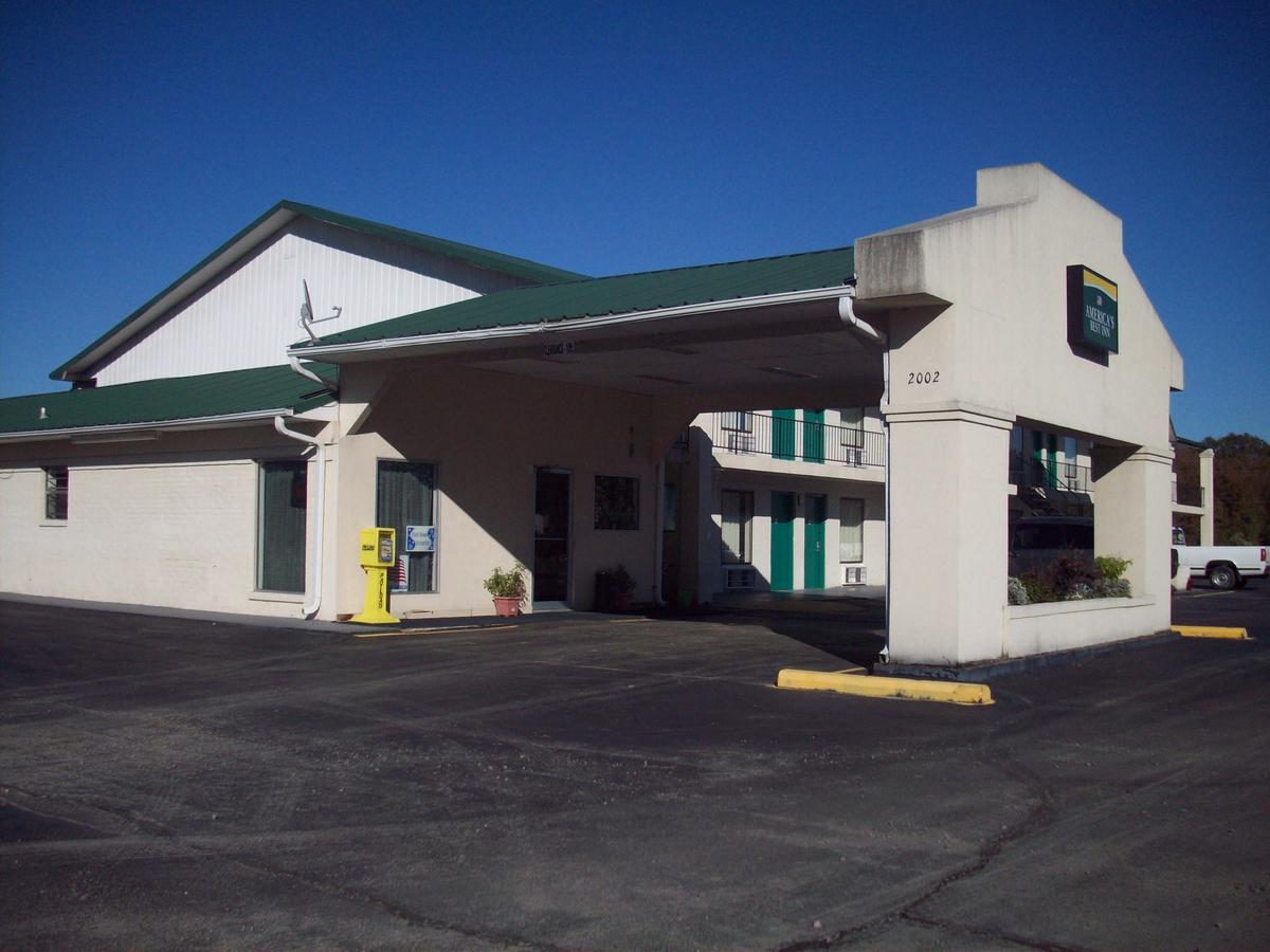 America's Best Inn - Brinkley
