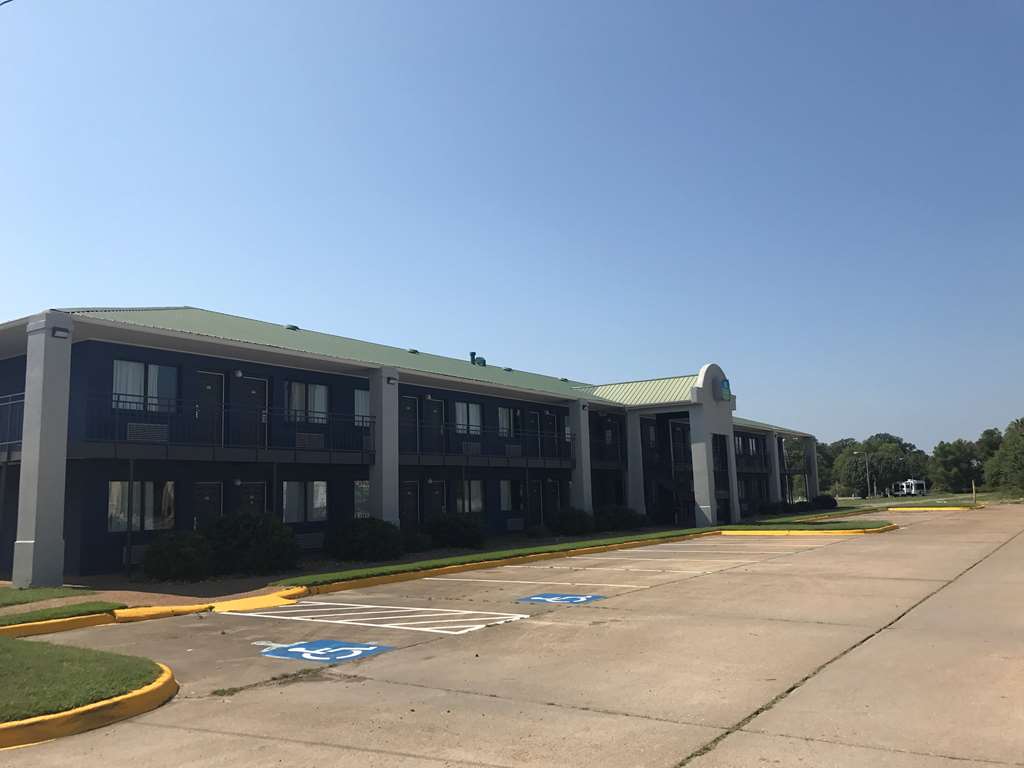 Americas Best Value Inn Brinkley