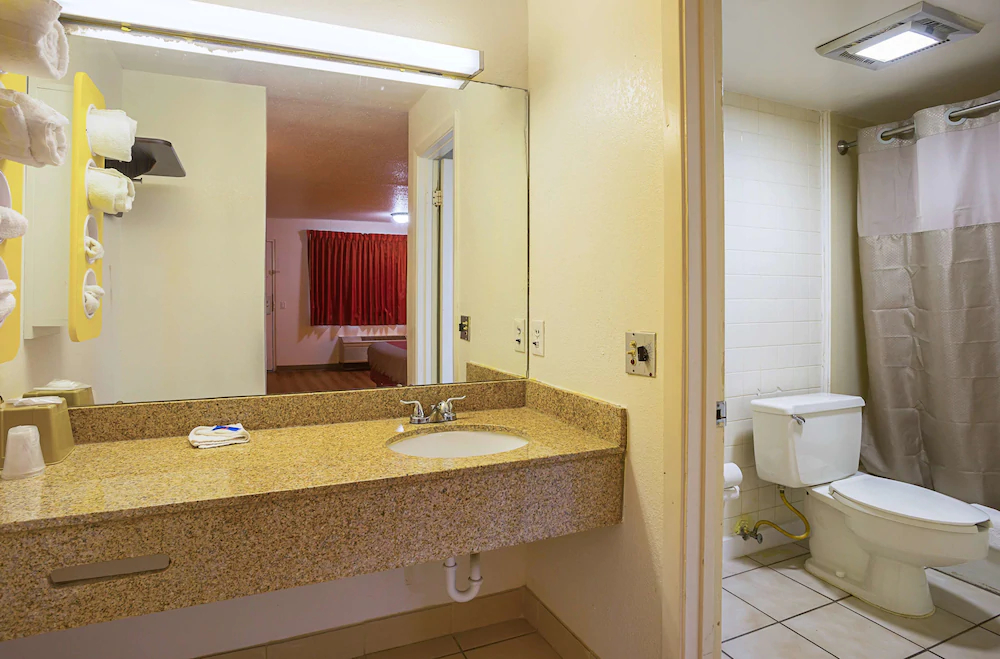 Motel 6 Brinkley