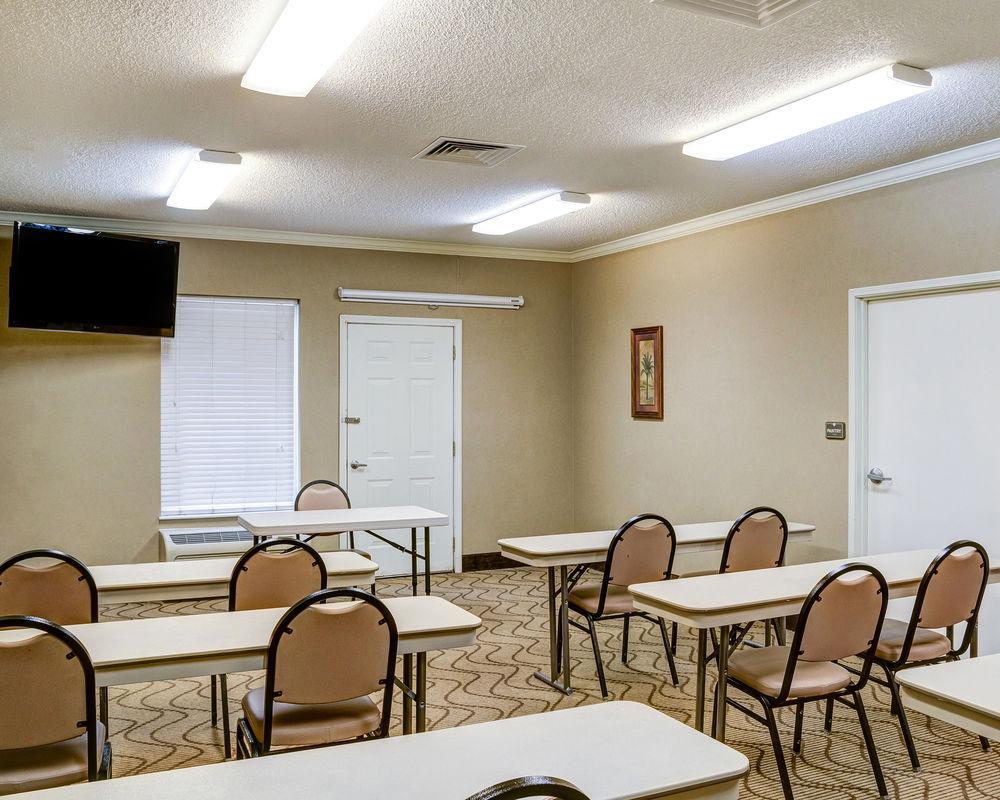 Comfort Inn & Suites Bryant - Benton