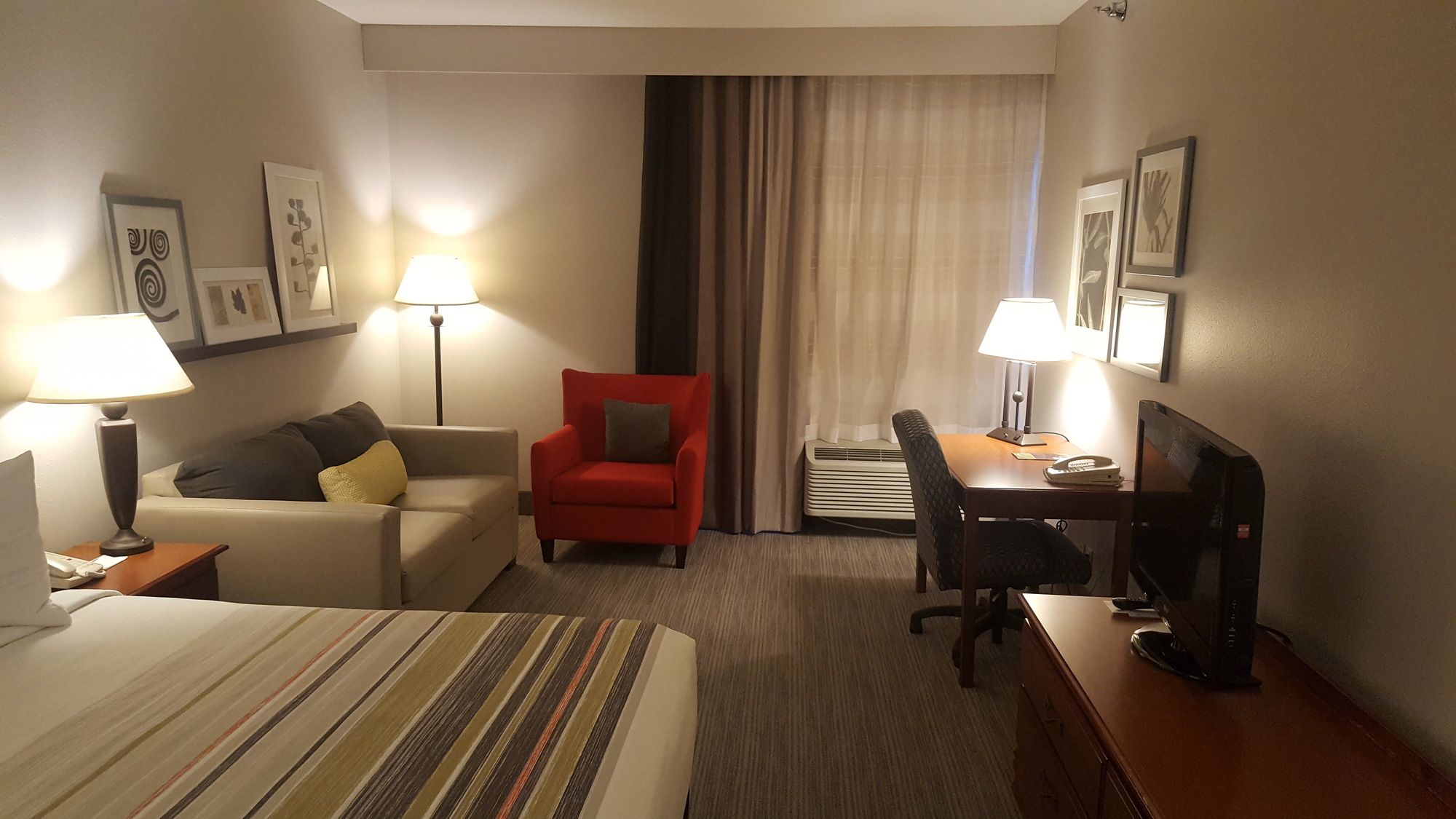 Country Inn & Suites by Radisson, Bryant (Little Rock), AR