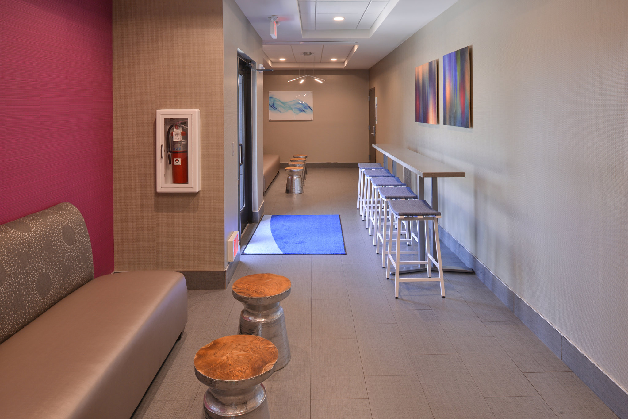 Holiday Inn Express & Suites Bryant - Benton Area