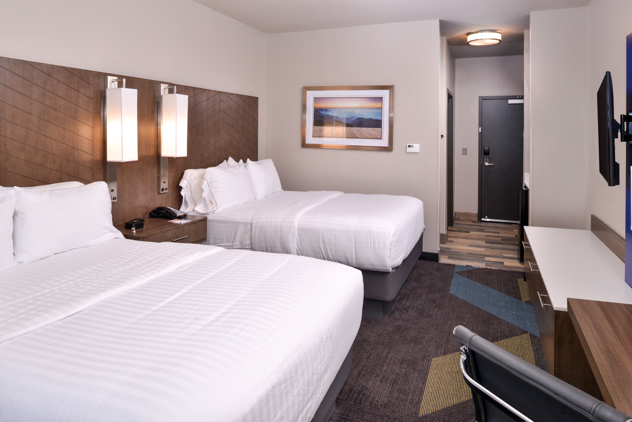 Holiday Inn Express & Suites Bryant - Benton Area