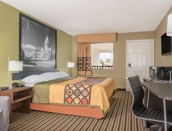 Super 8 by Wyndham Bryant Little Rock Area