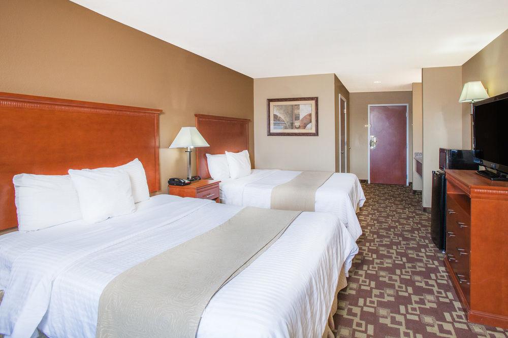 Days Inn & Suites by Wyndham Cabot