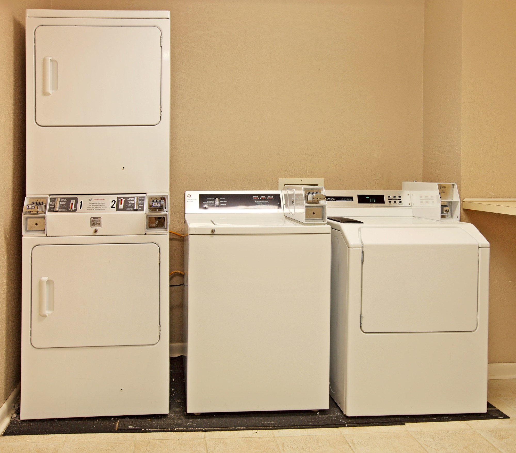 Holiday Inn Express Hotel & Suites Camden