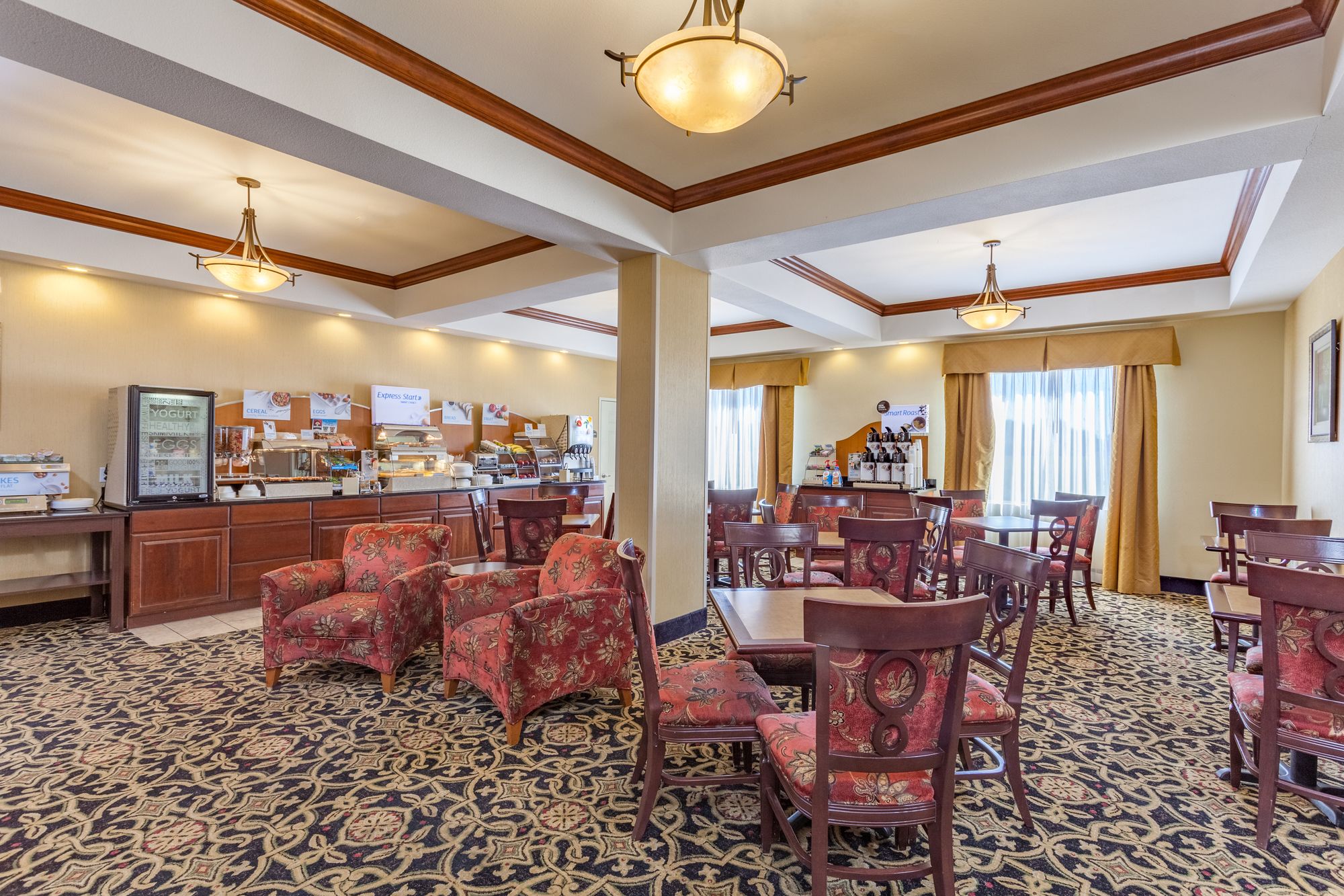 Holiday Inn Express & Suites Clarksville