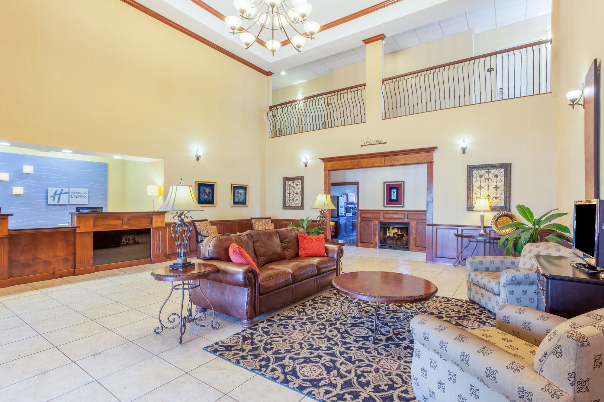 Holiday Inn Express & Suites Clarksville