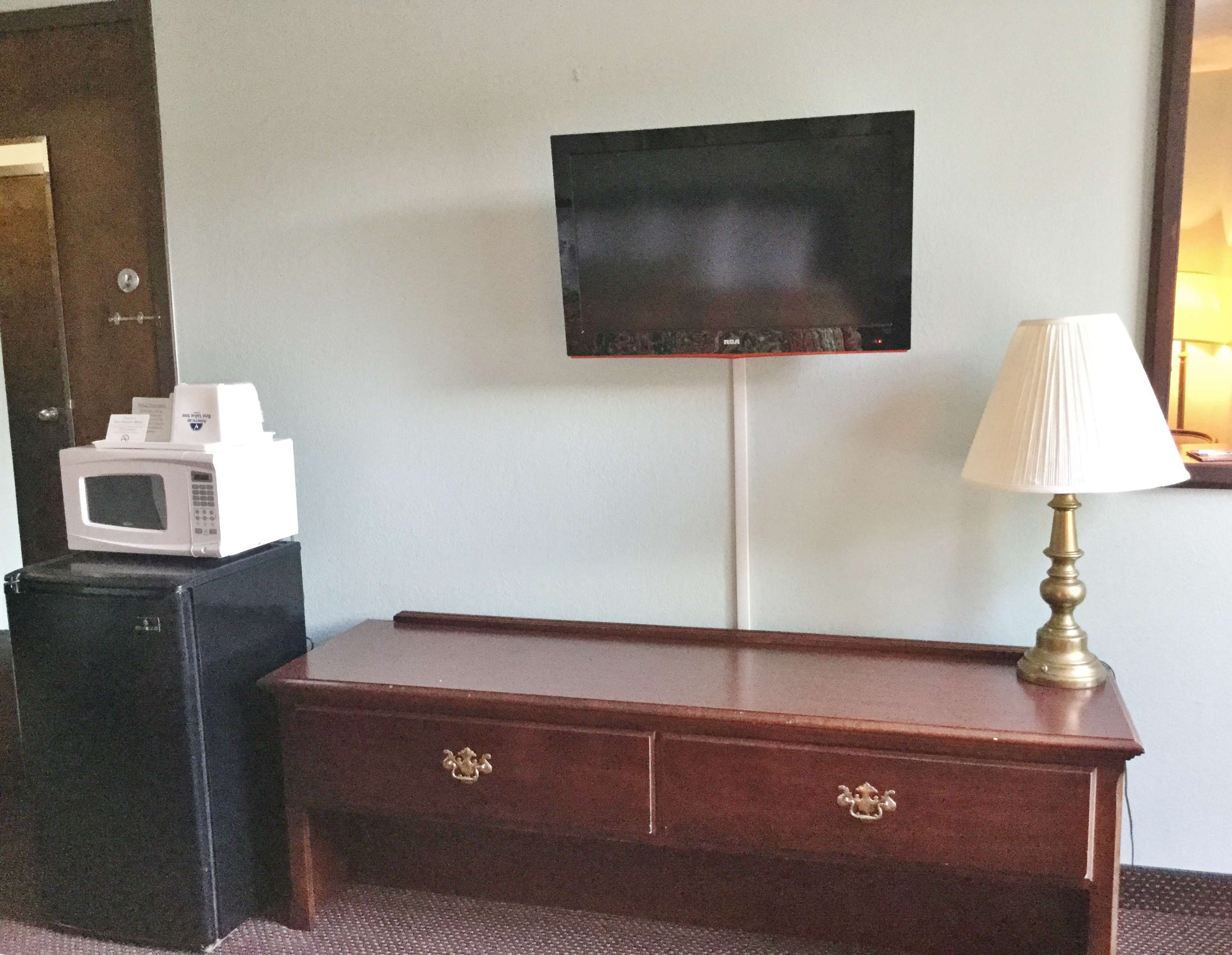 Americas Best Value Inn