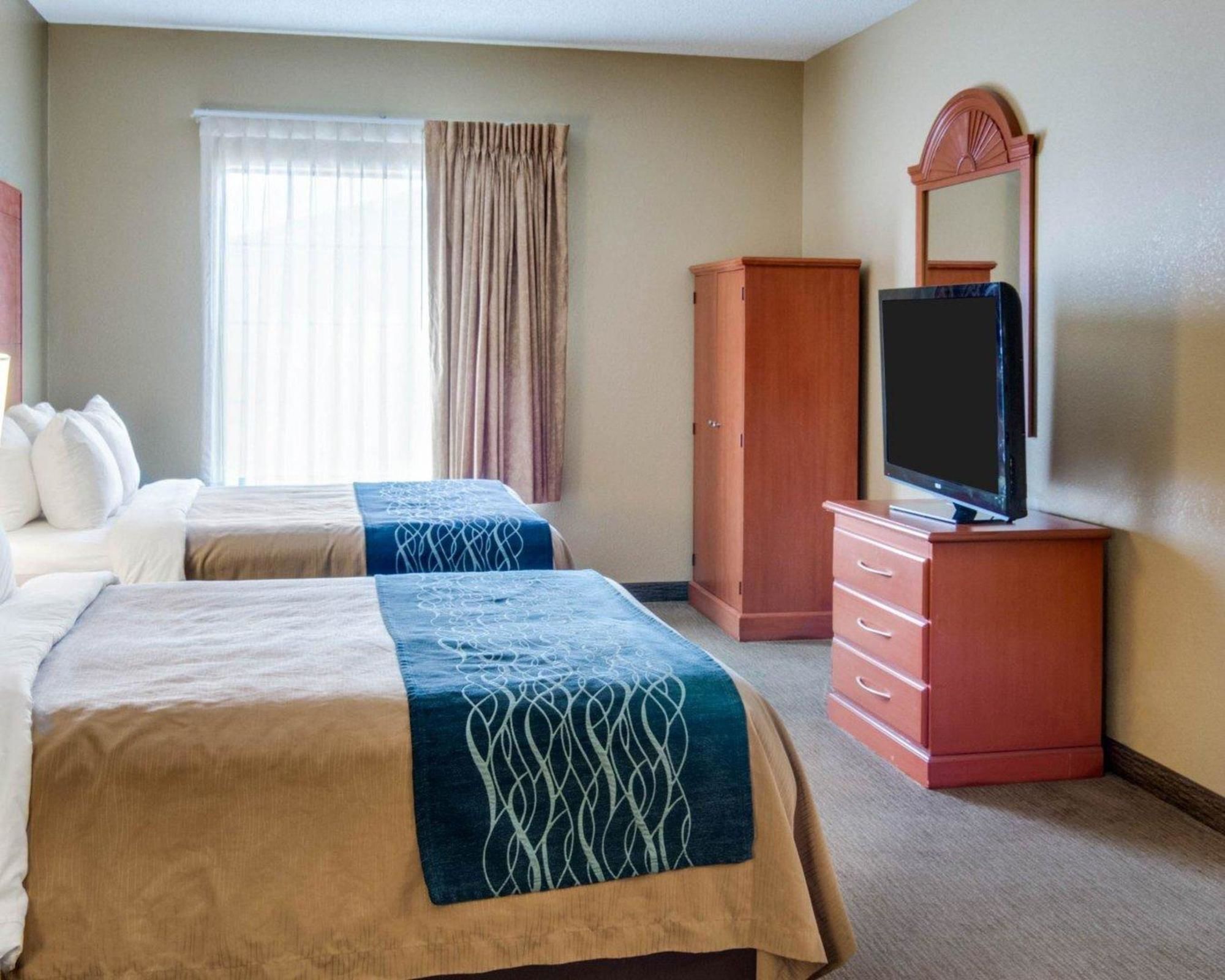Comfort Inn & Suites El Dorado